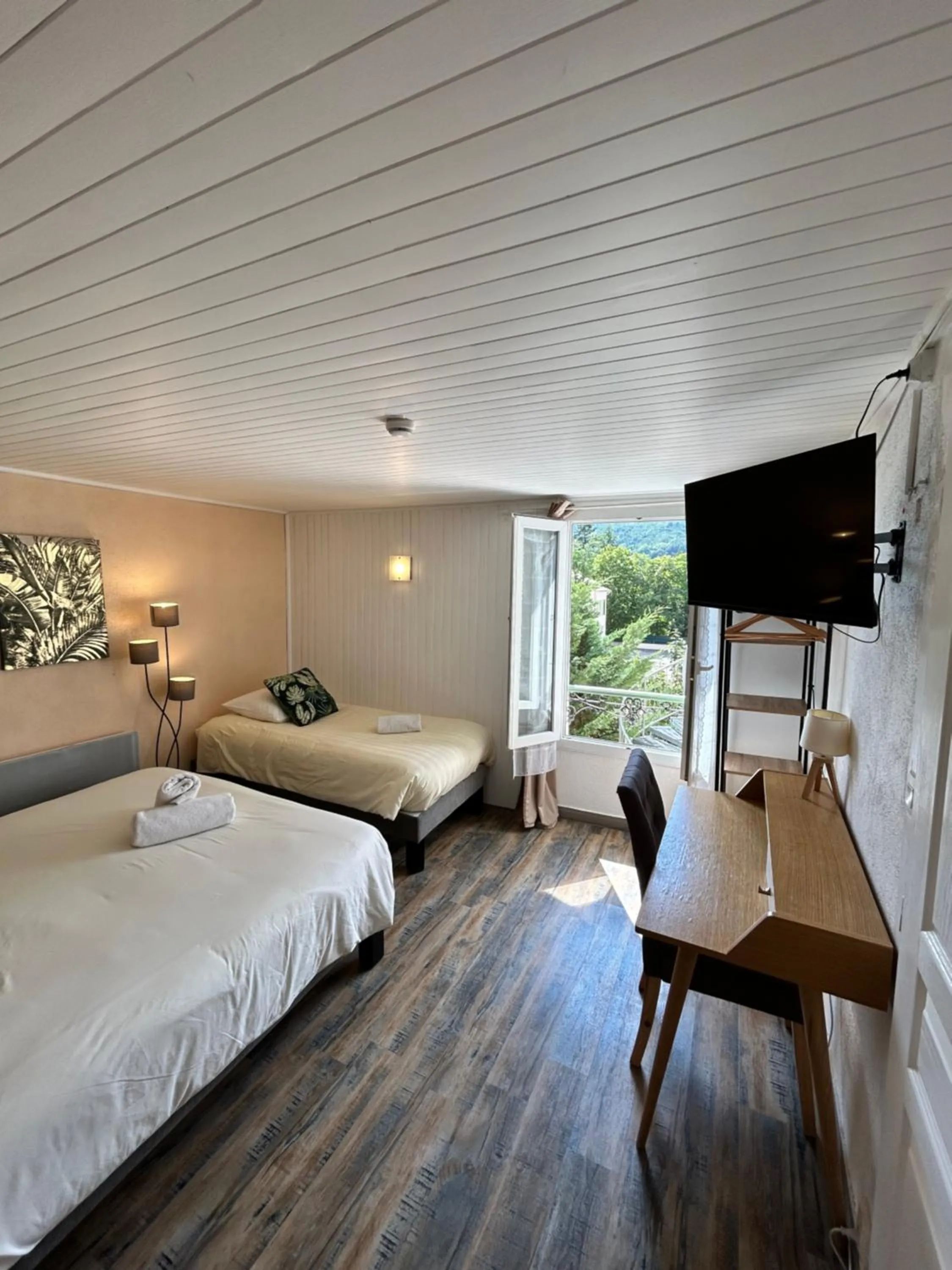 Bed in Hotel du Levant