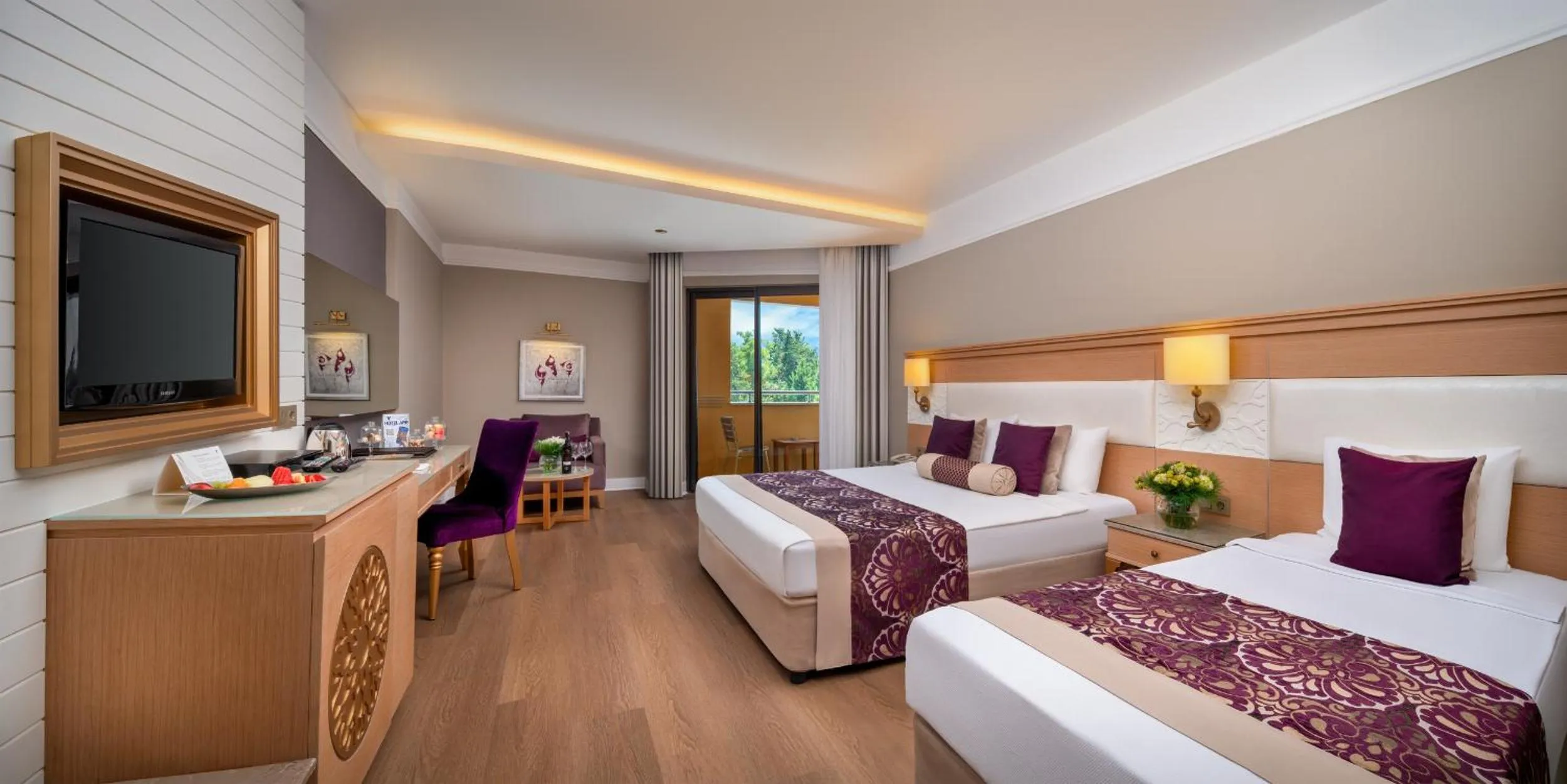 Bed in Villa Side Residence