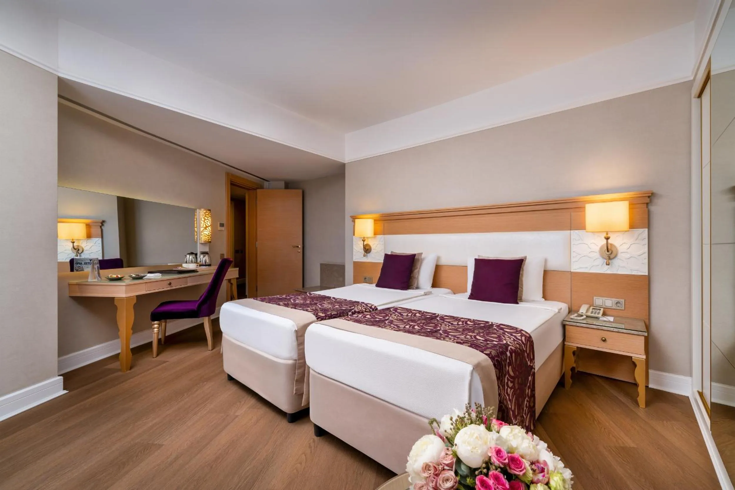 Bed in Villa Side Residence