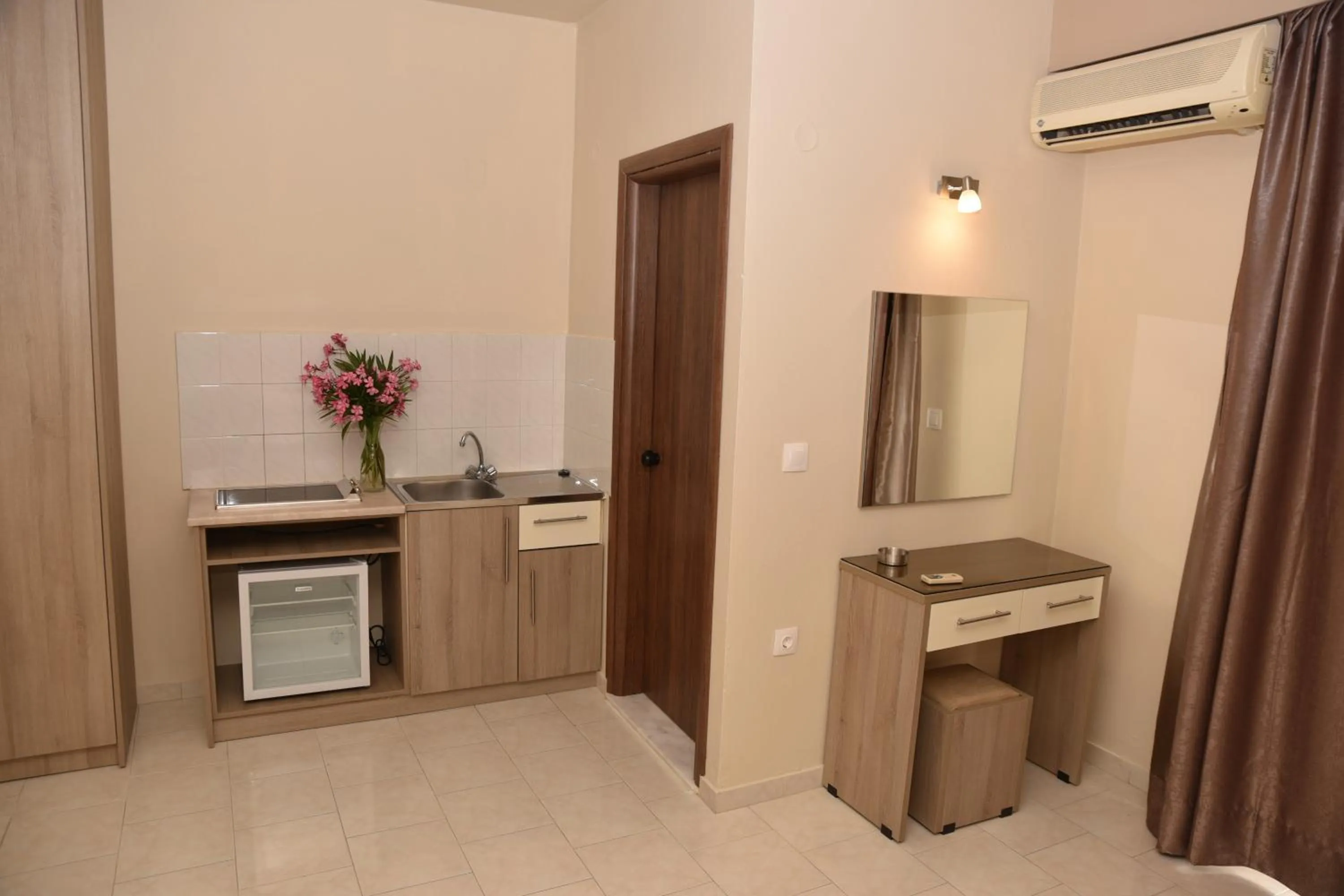 Kitchen or kitchenette in Rose Hotel Faliraki