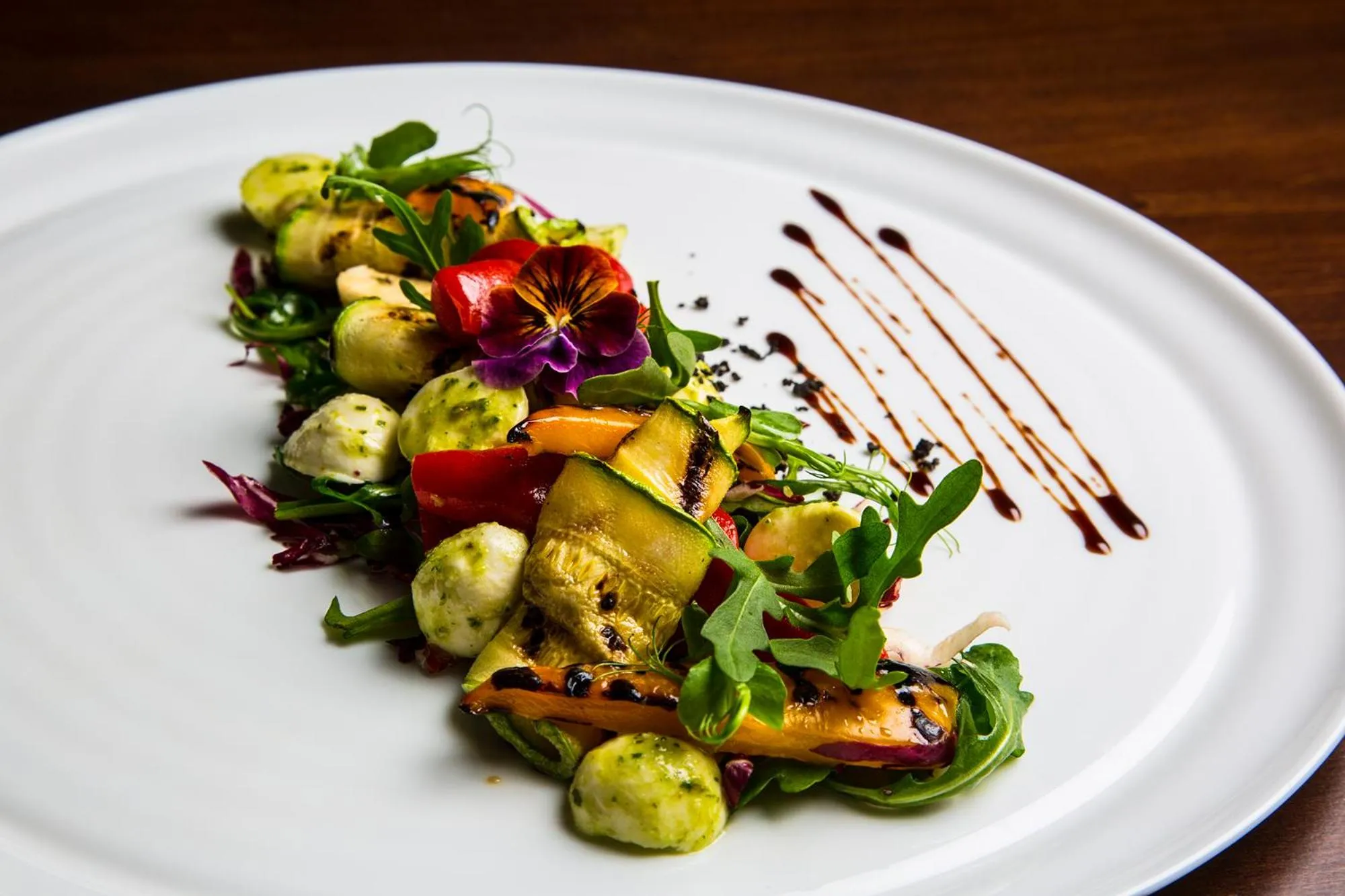 Restaurant/places to eat in Ramada Plaza by Wyndham Bucharest Convention Center