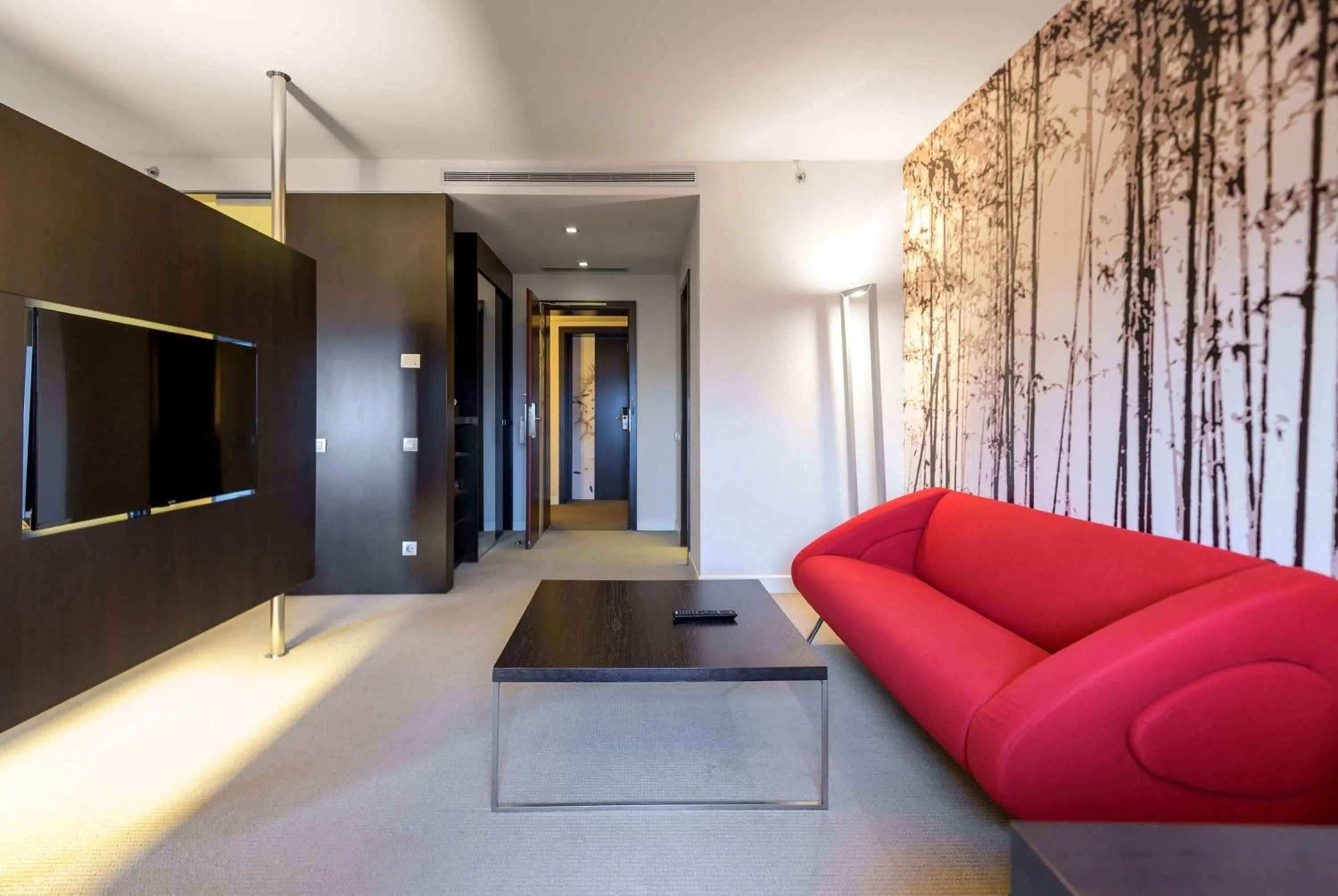 Photo of the whole room in Ramada Plaza by Wyndham Bucharest Convention Center