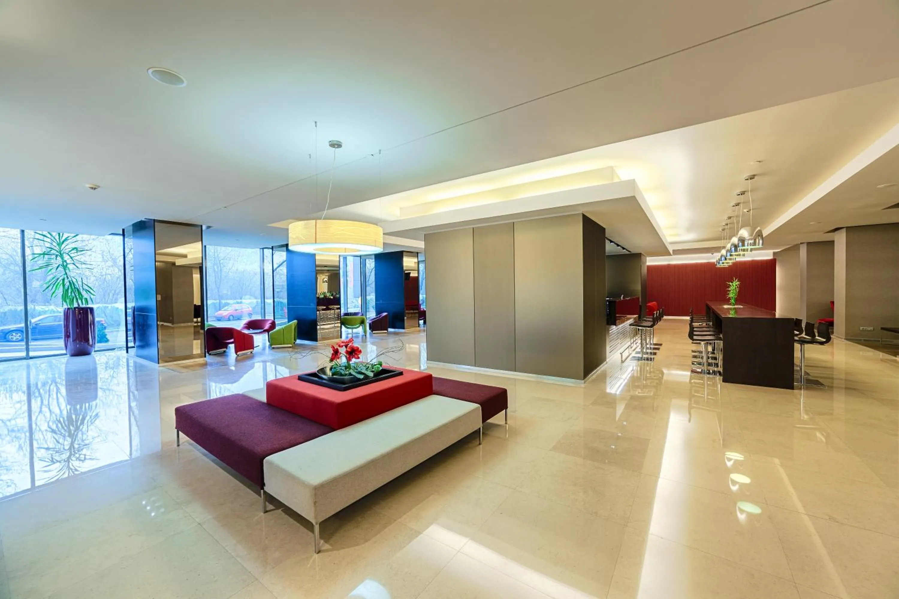Lobby or reception in Ramada Plaza by Wyndham Bucharest Convention Center