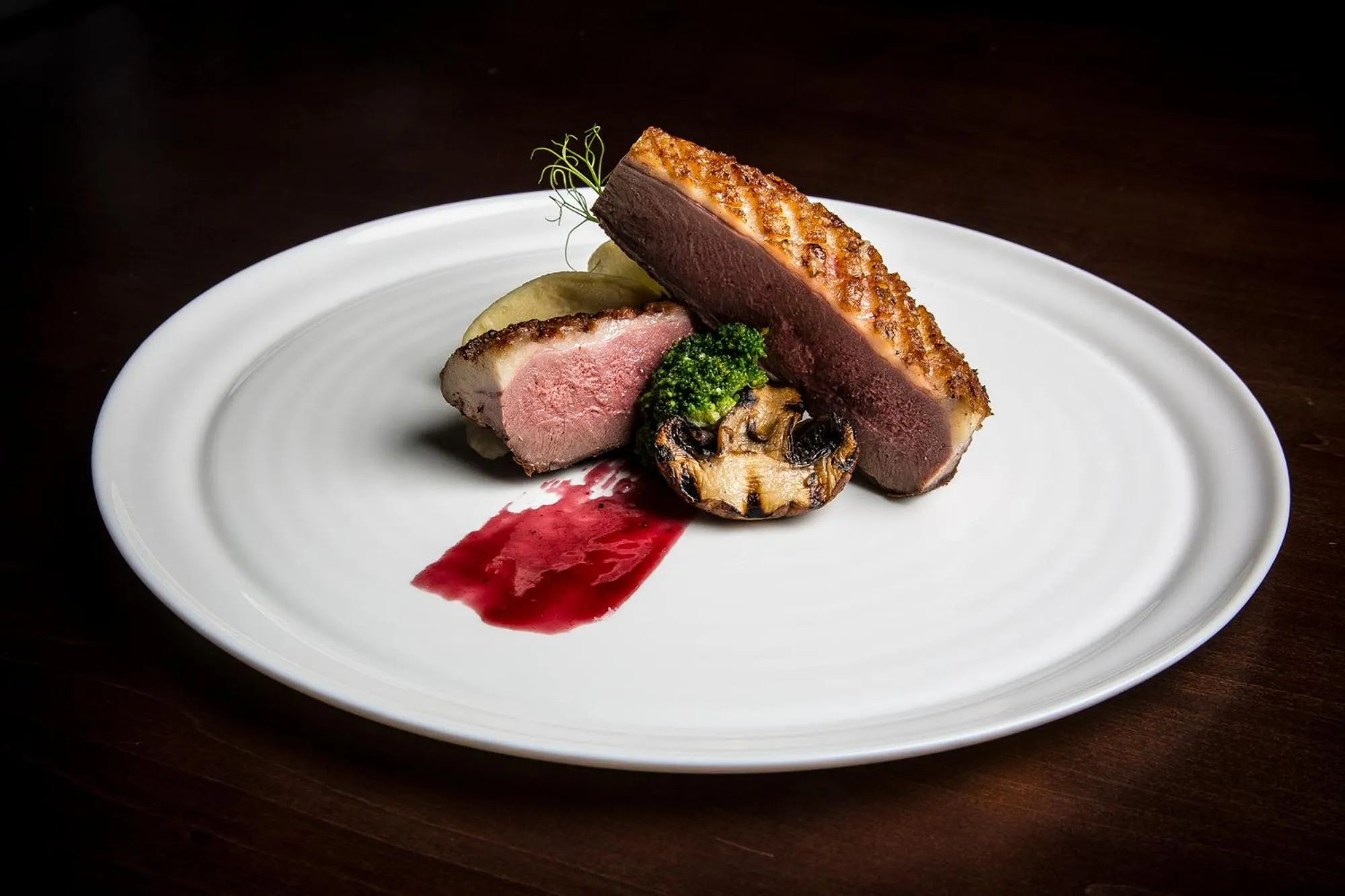 Restaurant/places to eat in Ramada Plaza by Wyndham Bucharest Convention Center