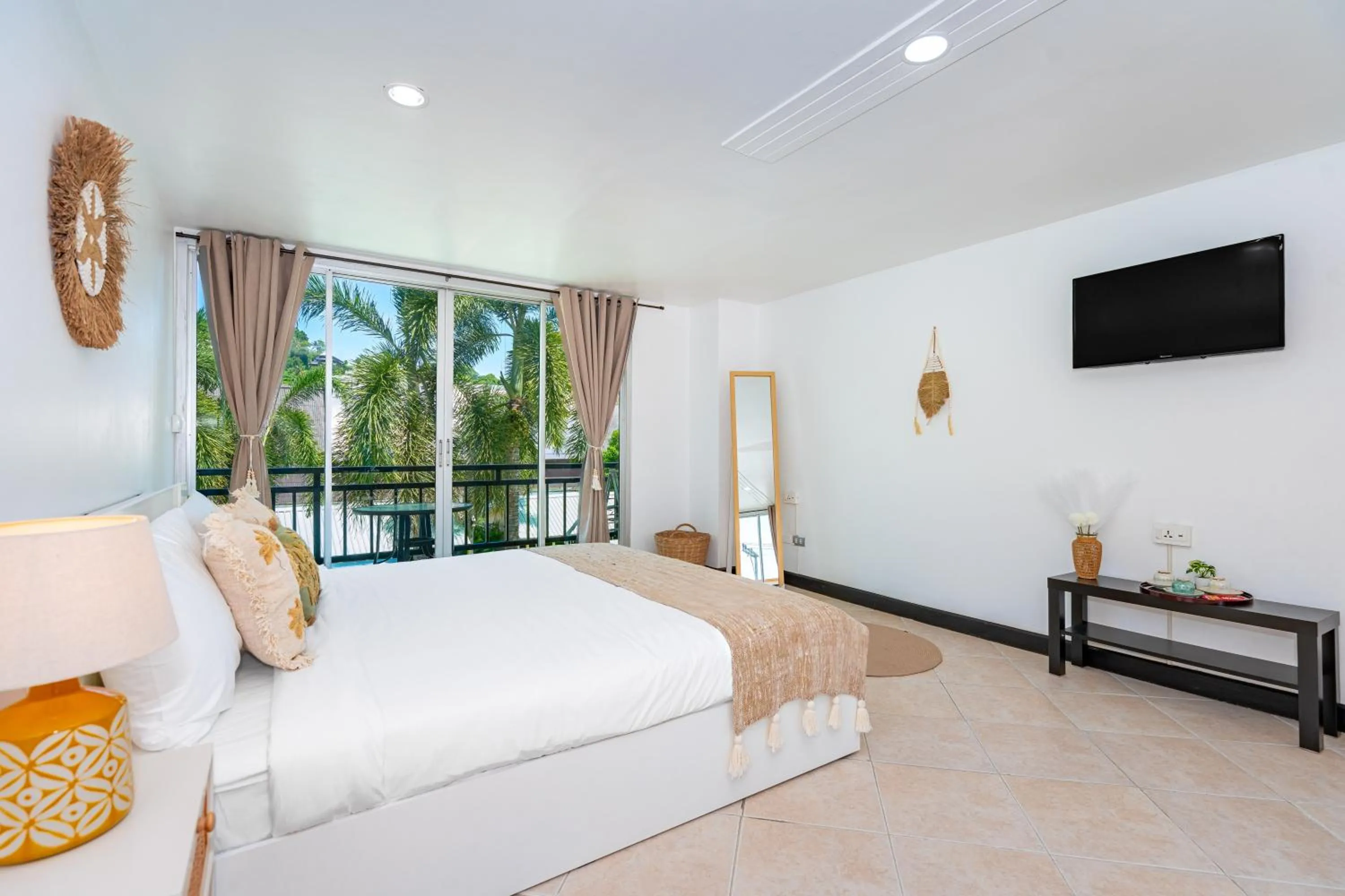 View (from property/room), Bed in Kata Station Boutique Hotel