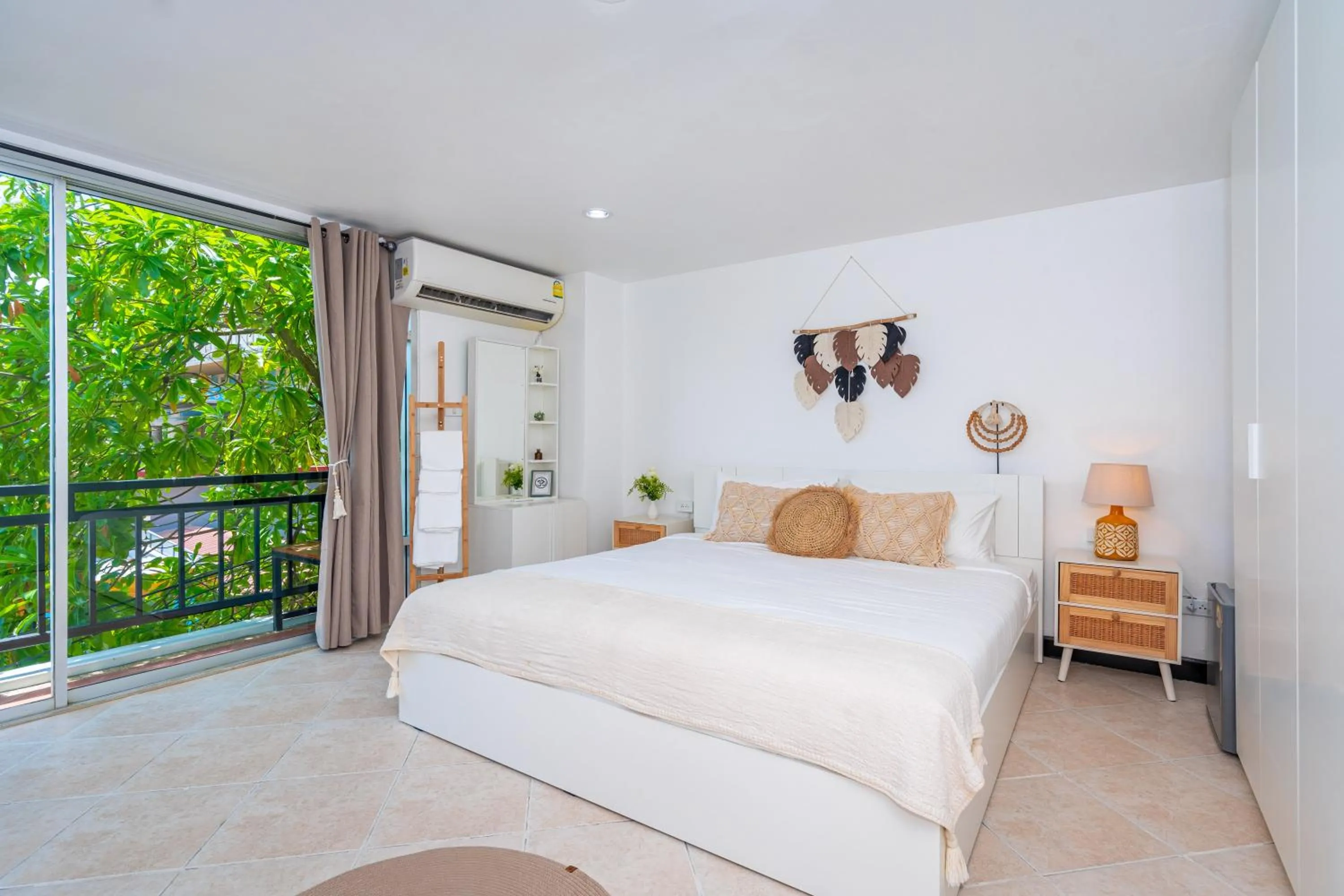 Bedroom, Bed in Kata Station Boutique Hotel