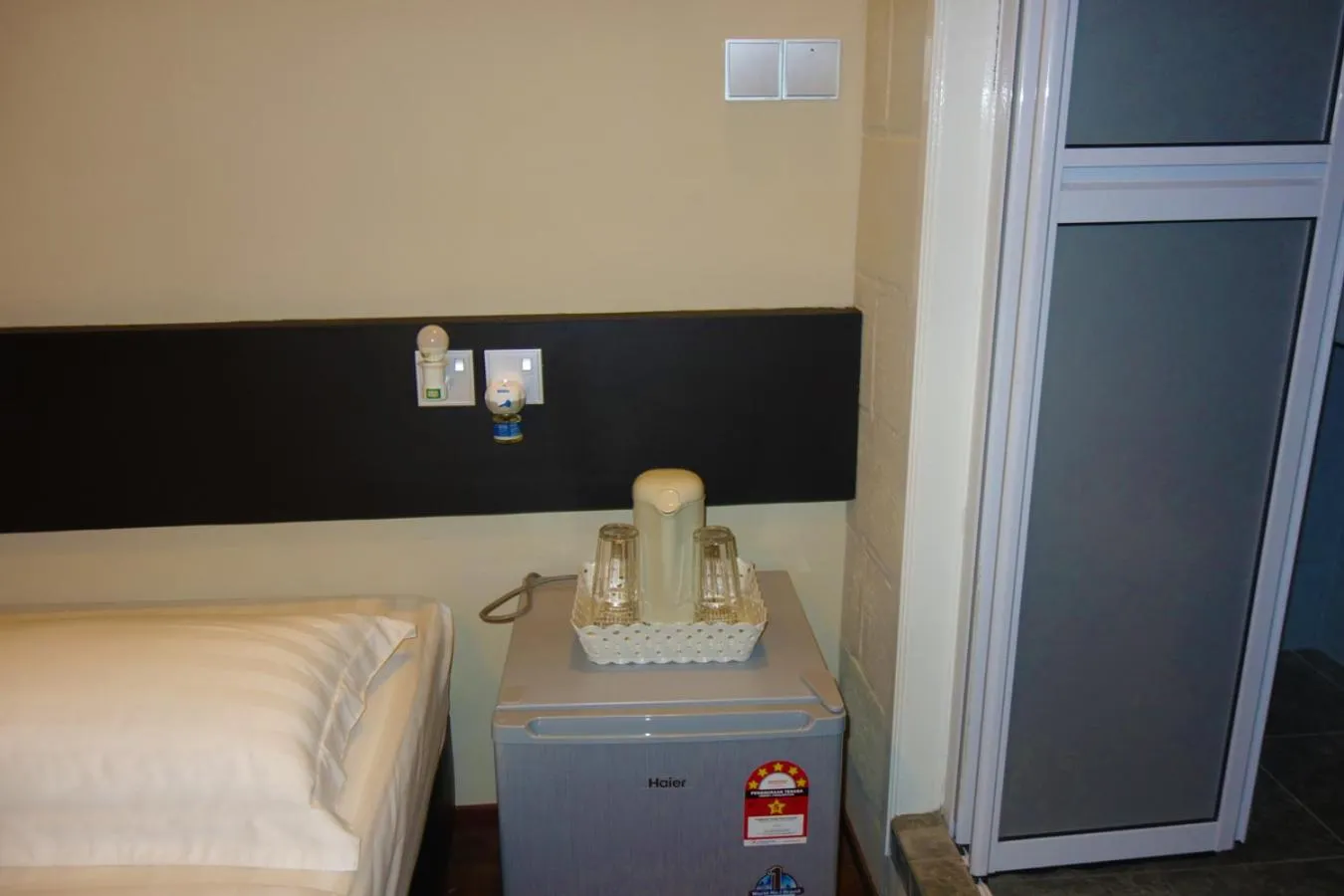 oven in AE Semporna Guesthouse 极潜旅店