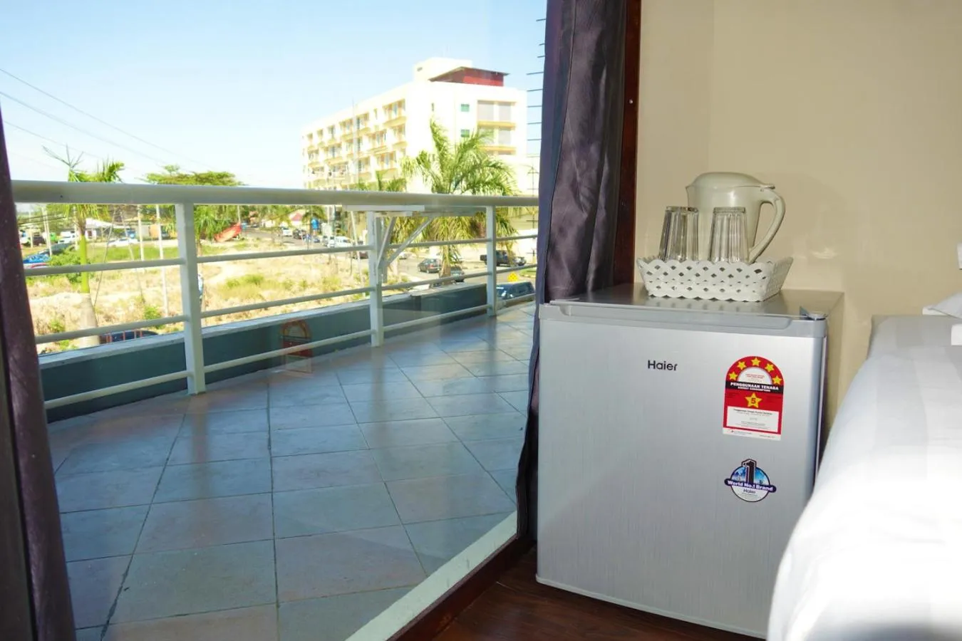 Balcony/Terrace in AE Semporna Guesthouse 极潜旅店