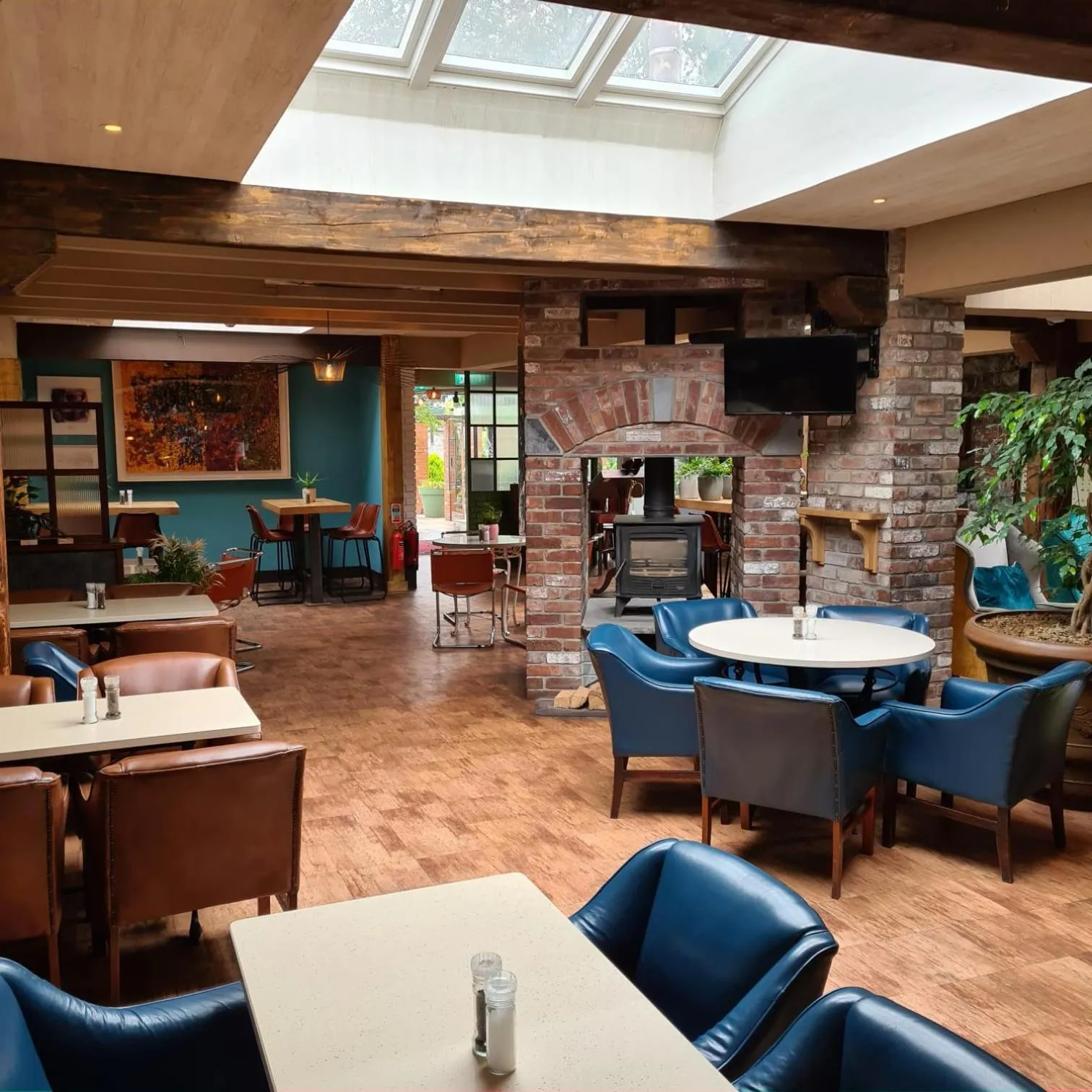 Lounge or bar in Lord Bagenal Inn