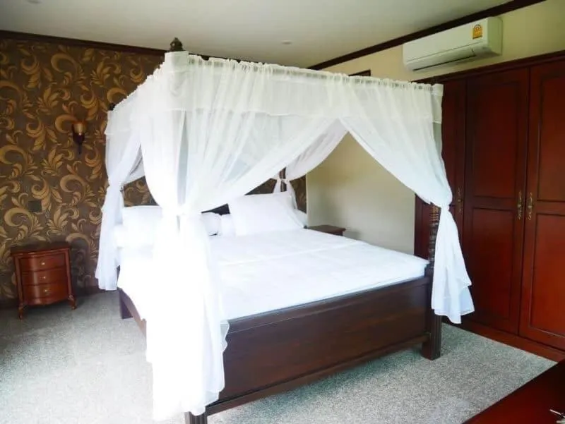 Bed in Tinna Resort