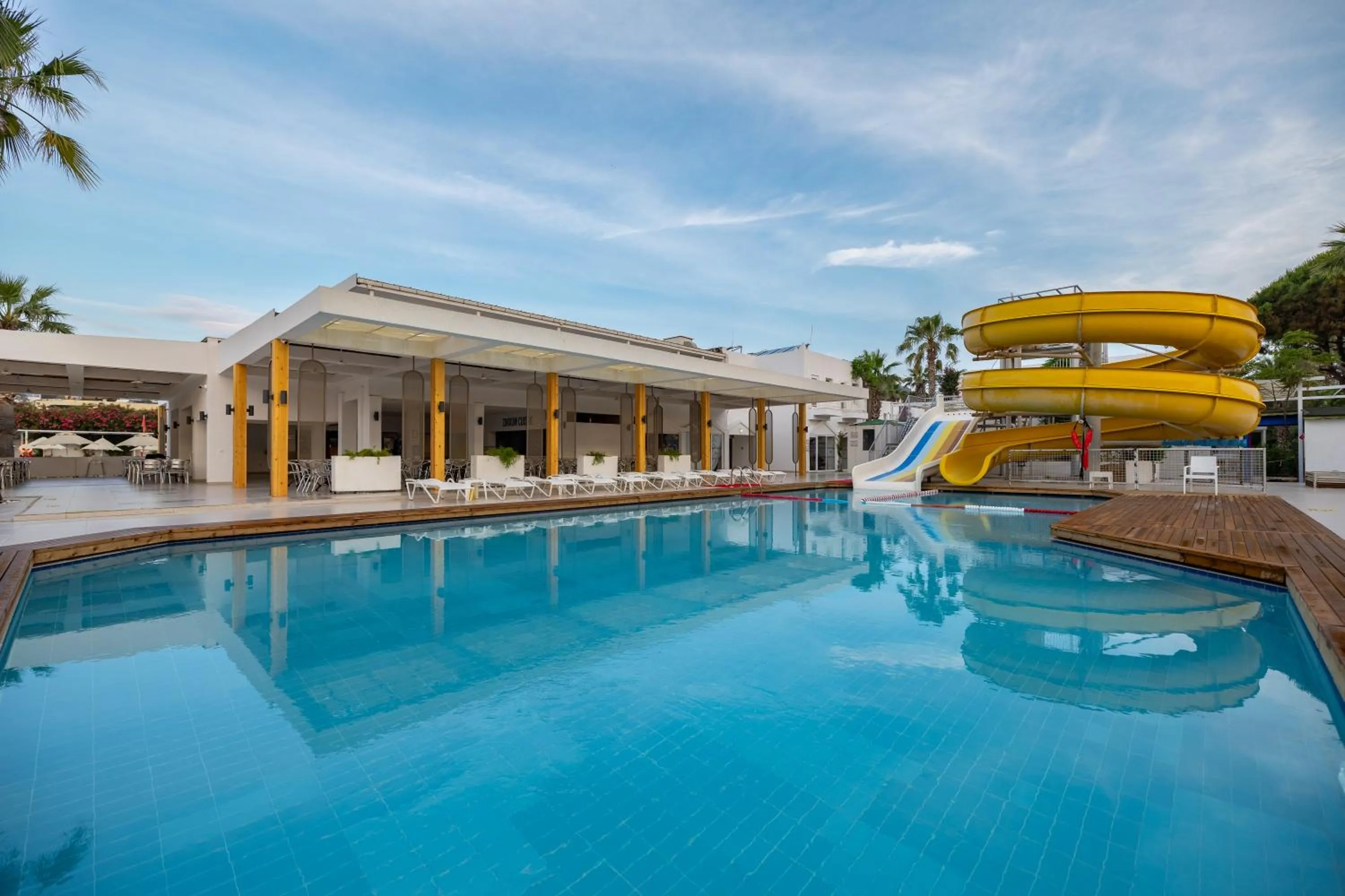 Petunya Beach Resort