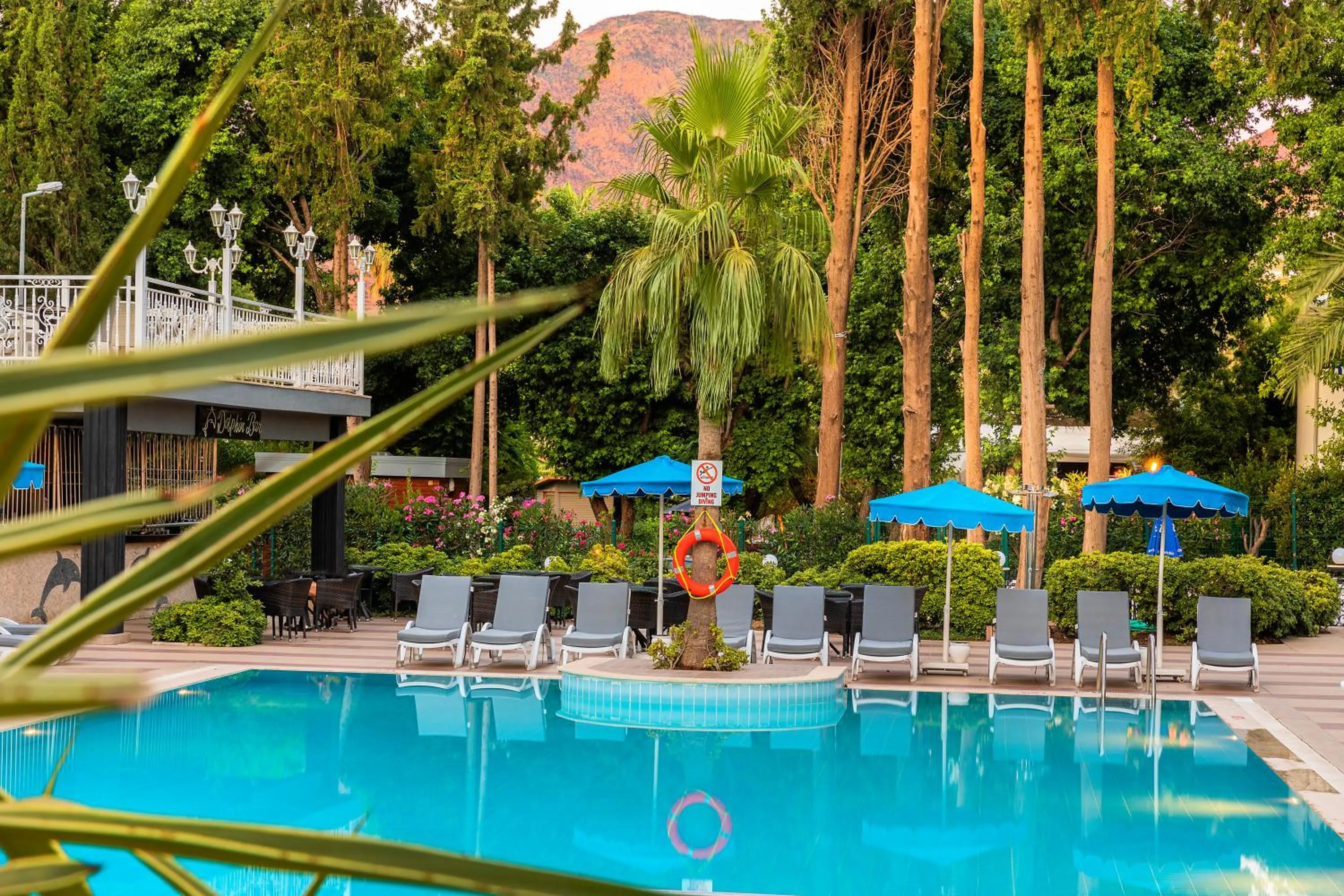 Swimming pool in Kayamaris Hotel