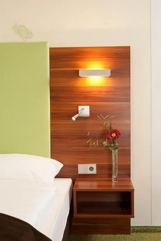 Bed in Hotel und Cafe Paso