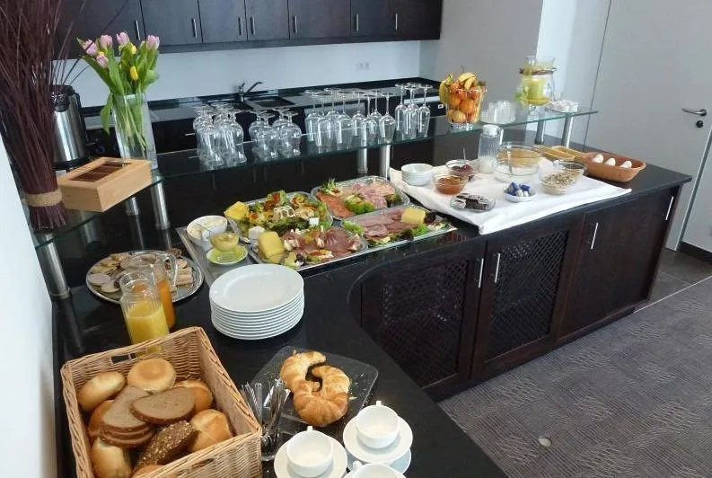 Food in Hotel und Cafe Paso