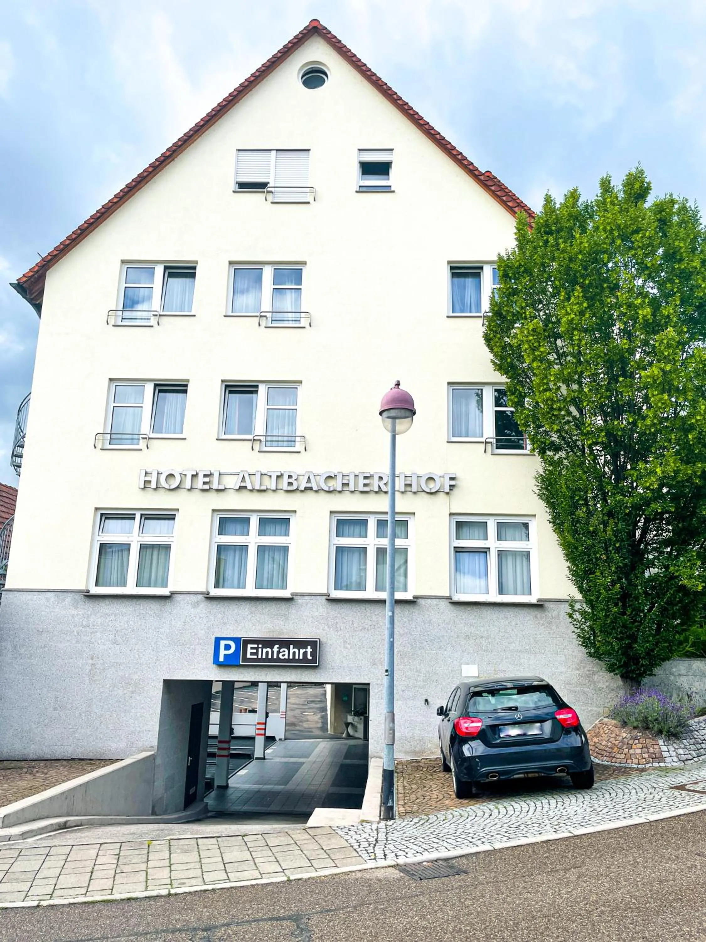 Property building in Hotel Altbacher Hof