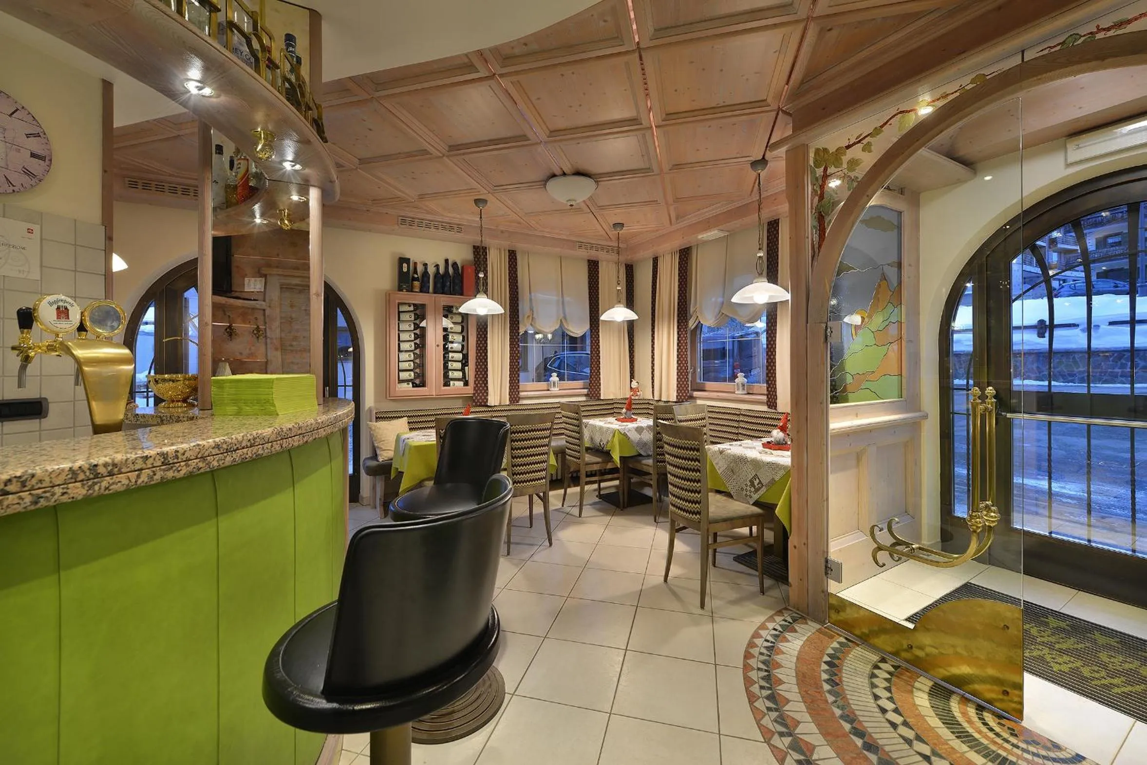 Lounge or bar in Hotel Piccolo Mondo