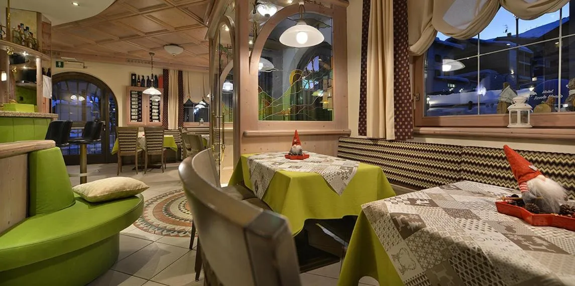 Lounge or bar in Hotel Piccolo Mondo