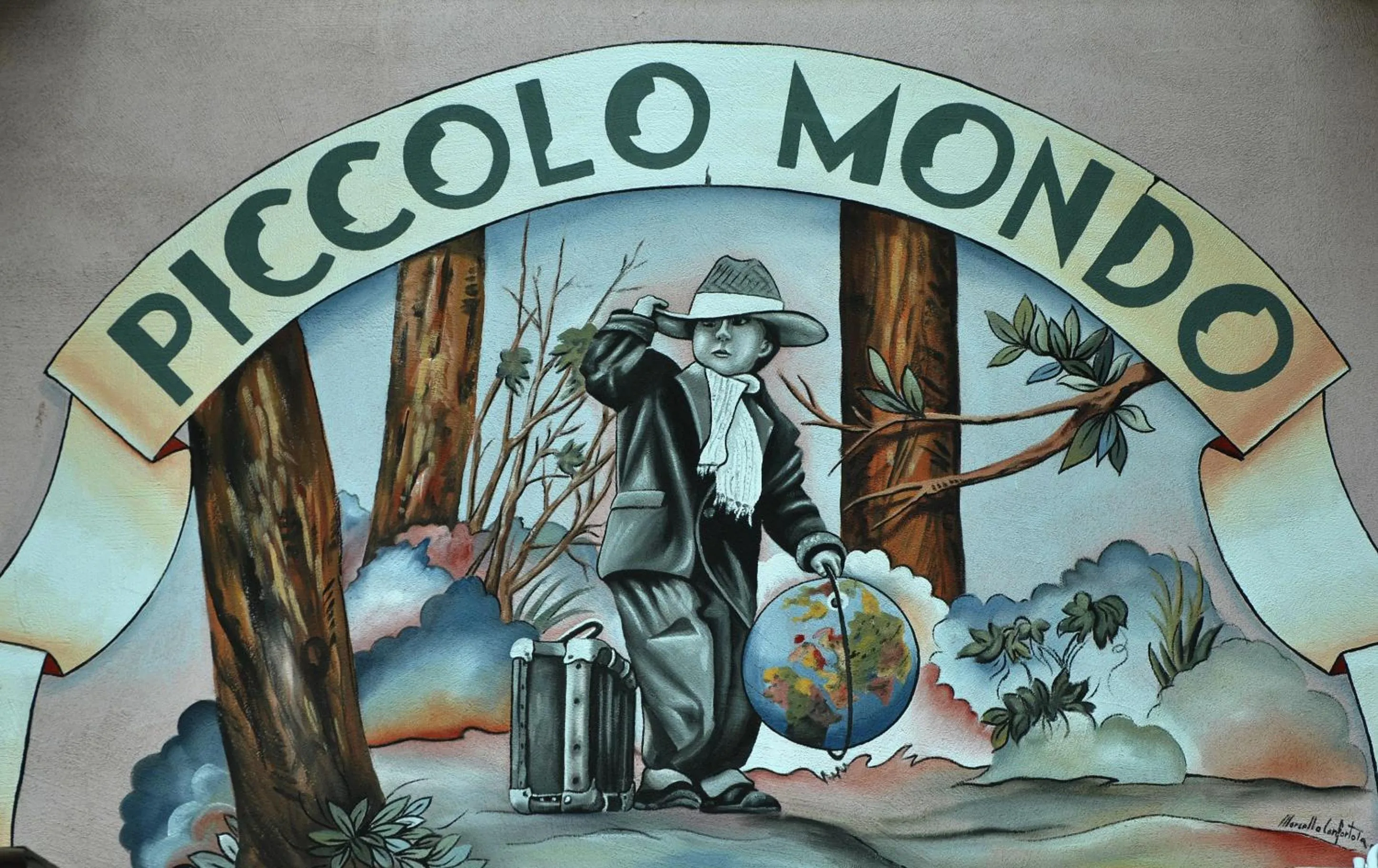 Property logo or sign in Hotel Piccolo Mondo