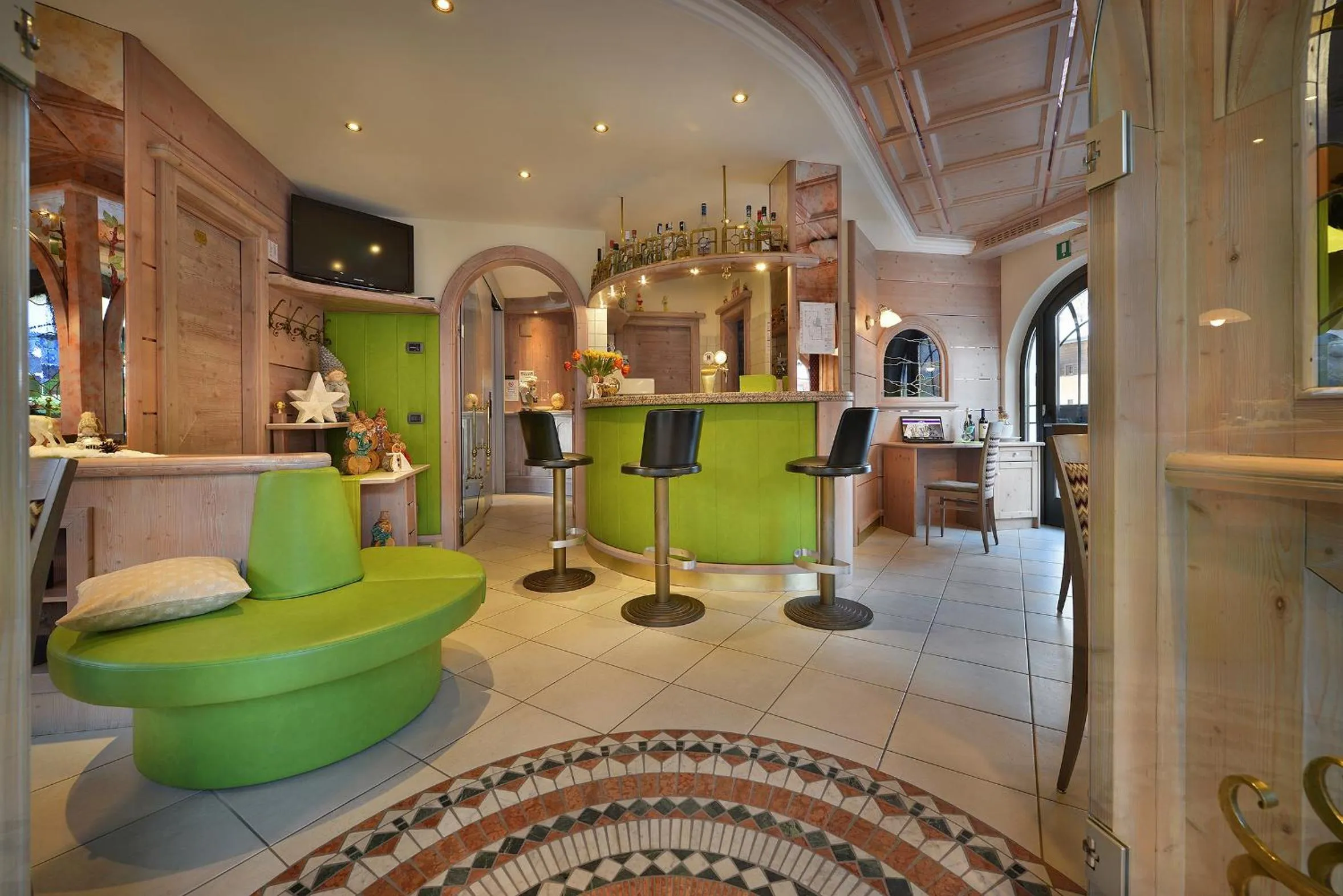 Lounge or bar in Hotel Piccolo Mondo