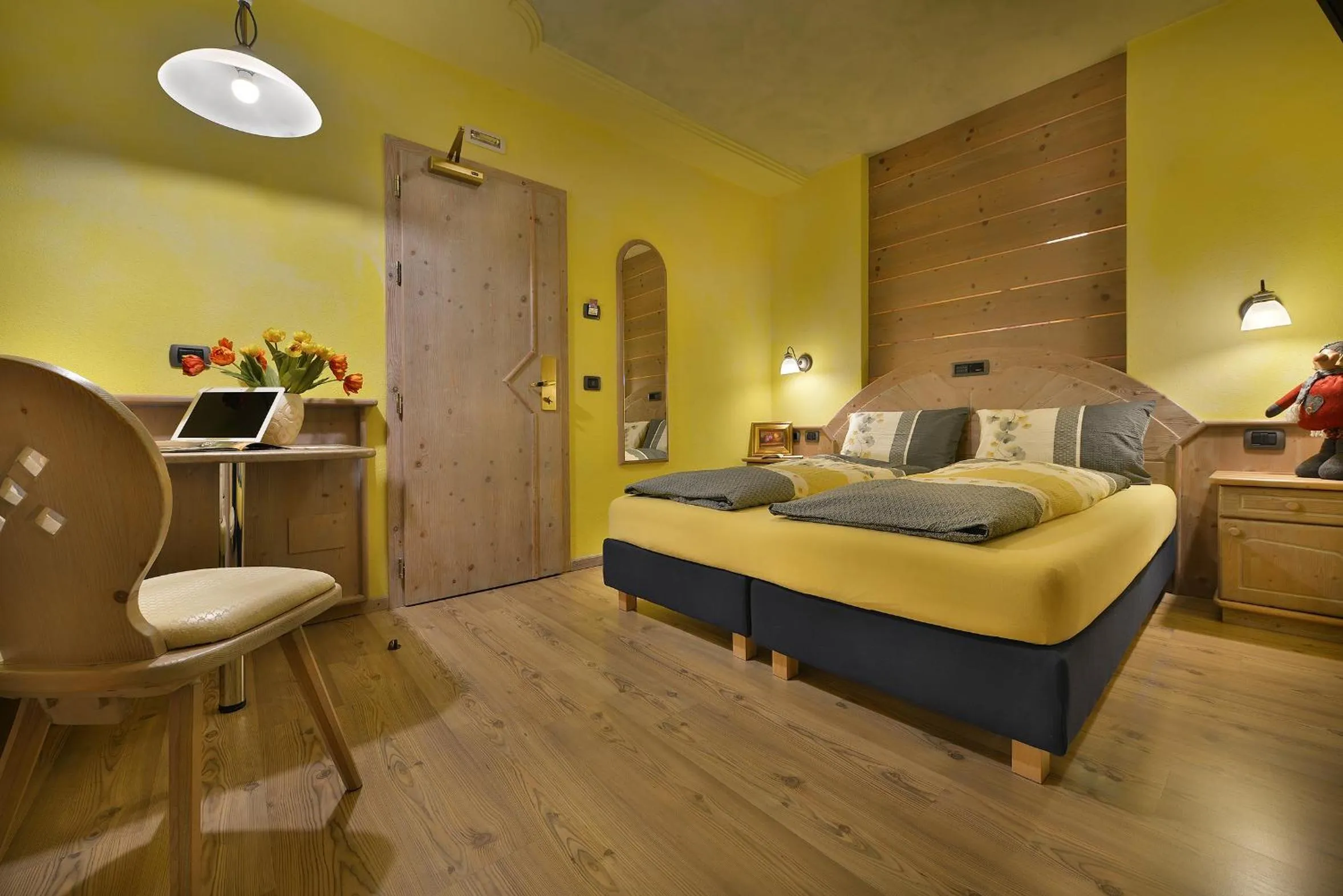 Photo of the whole room, Bed in Hotel Piccolo Mondo