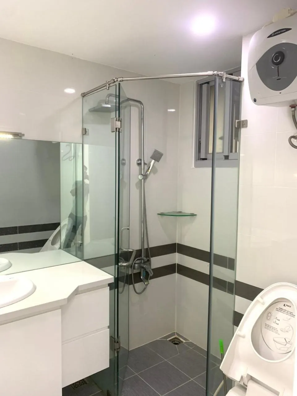 Bathroom in Scenic Valley Marvel