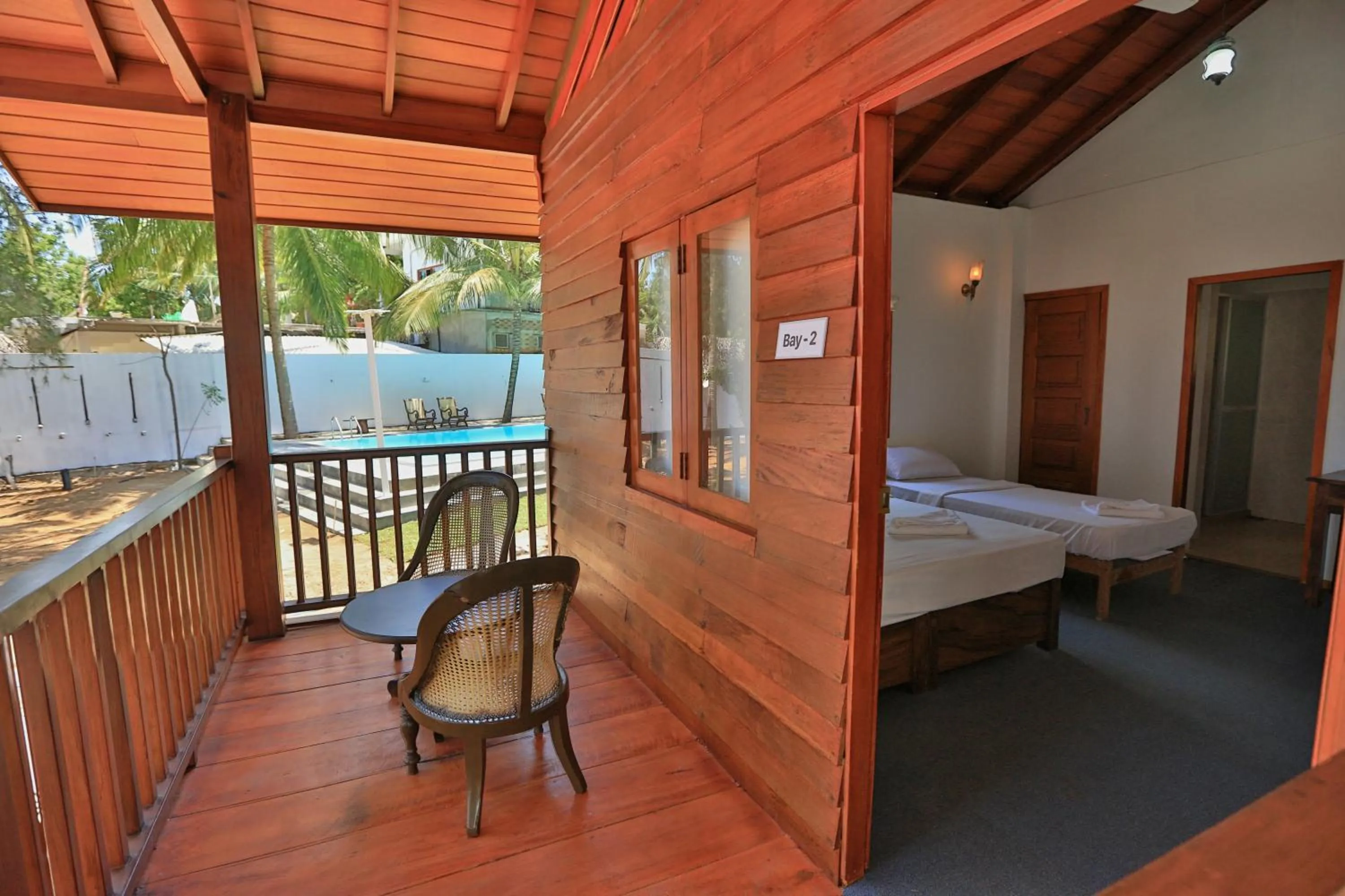 Balcony/Terrace, Bed in Arugambay PodBay