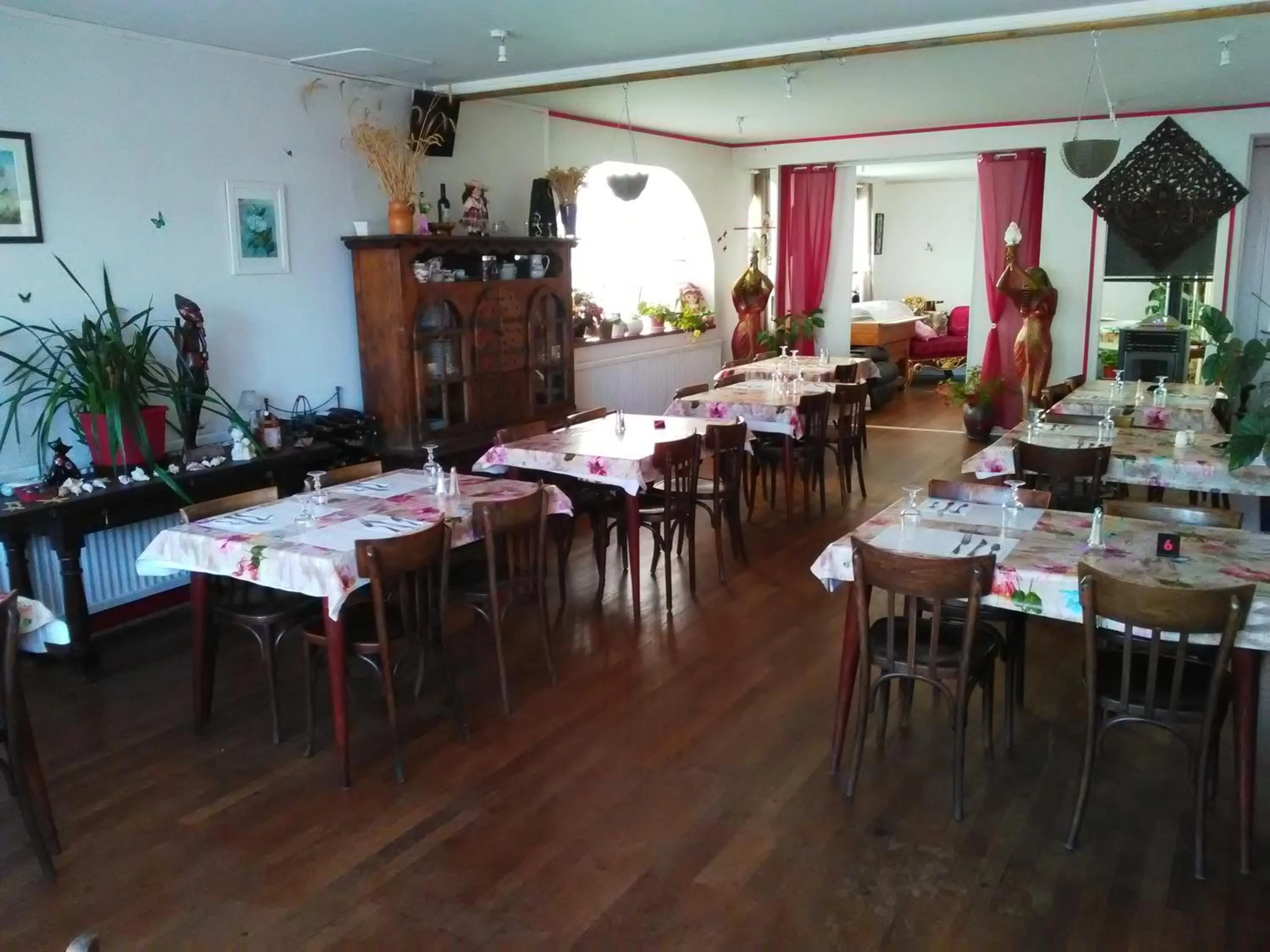 Le Relais De La Marche