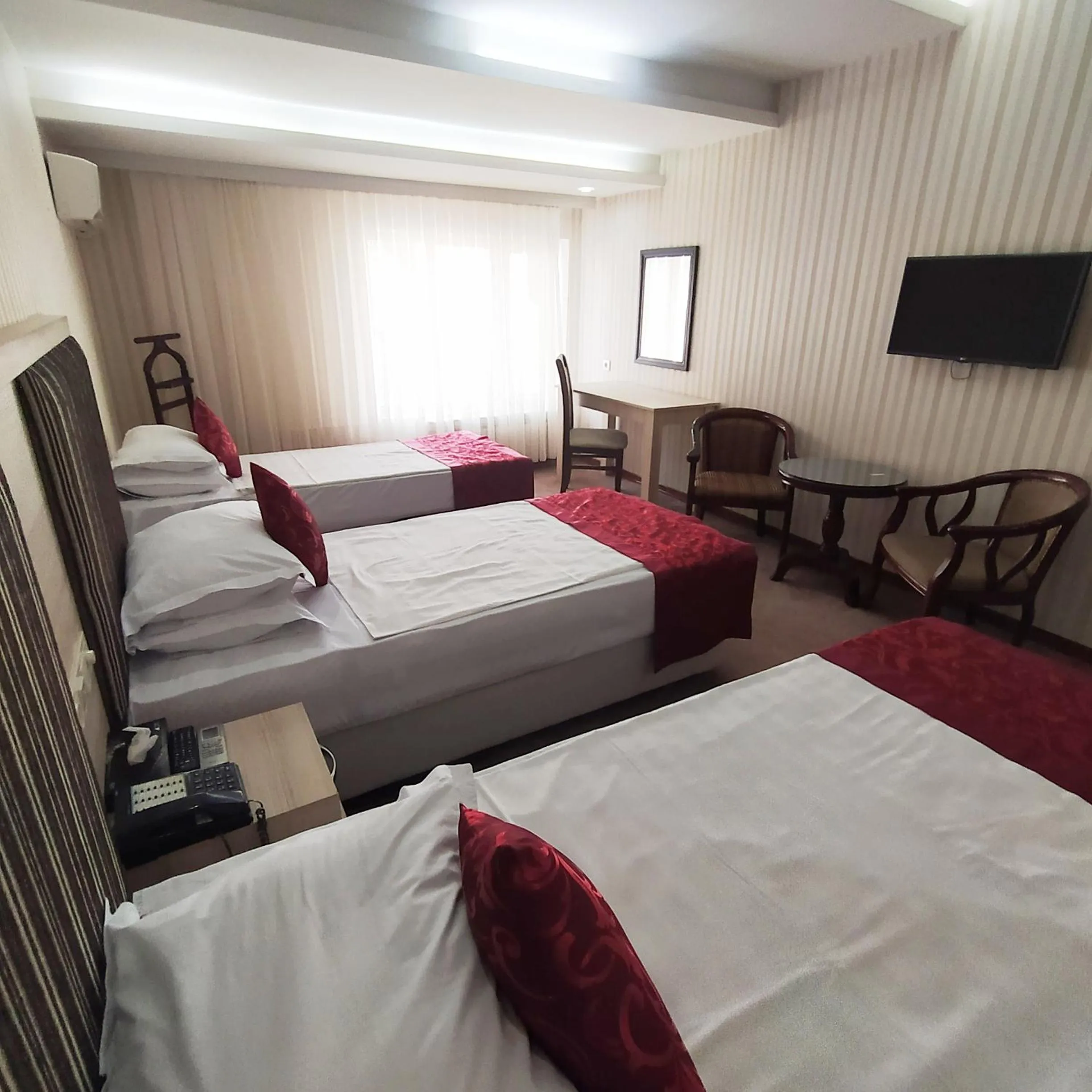 Photo of the whole room, Bed in Royal Hotel