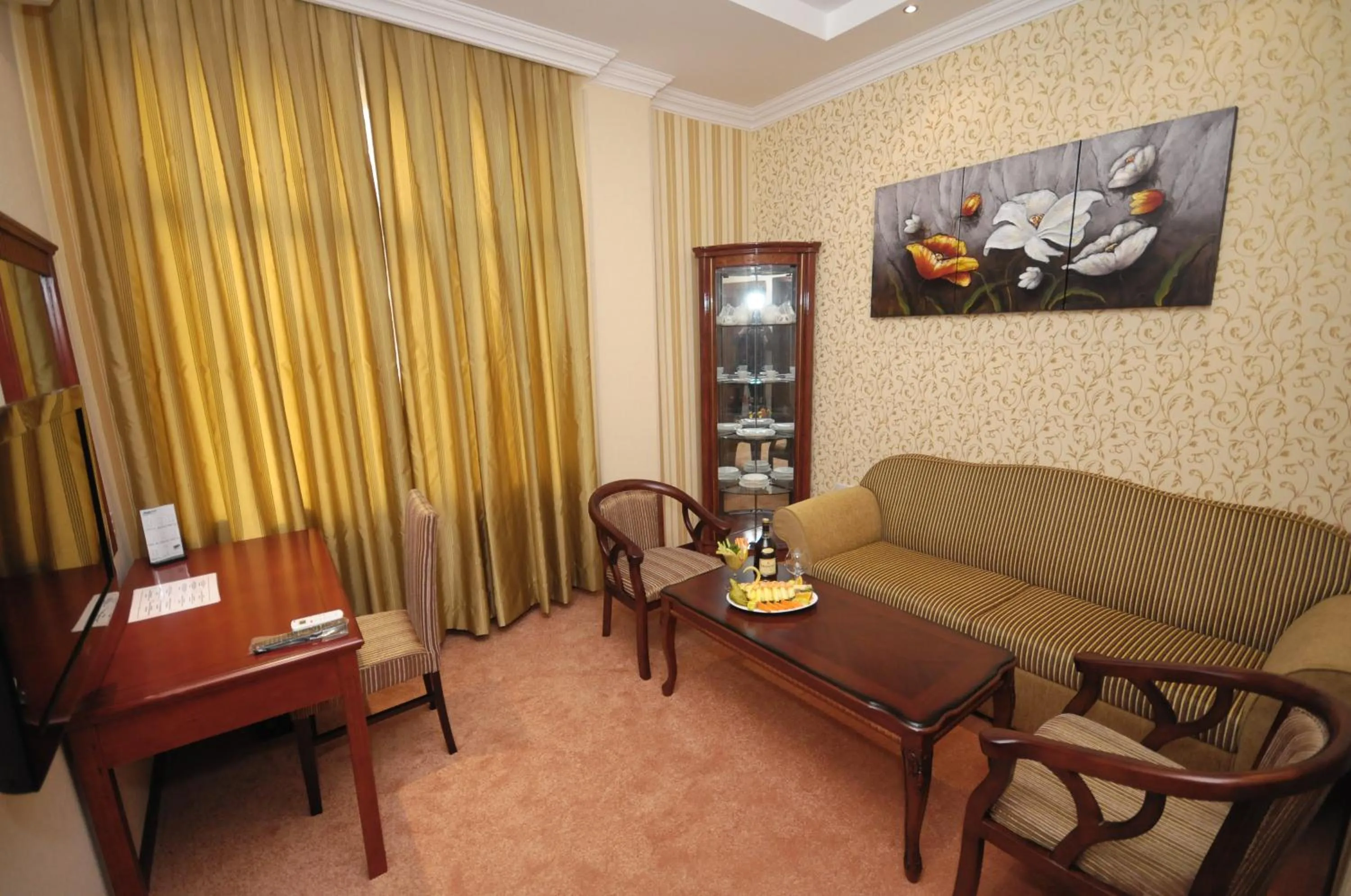 Dining area in Royal Hotel