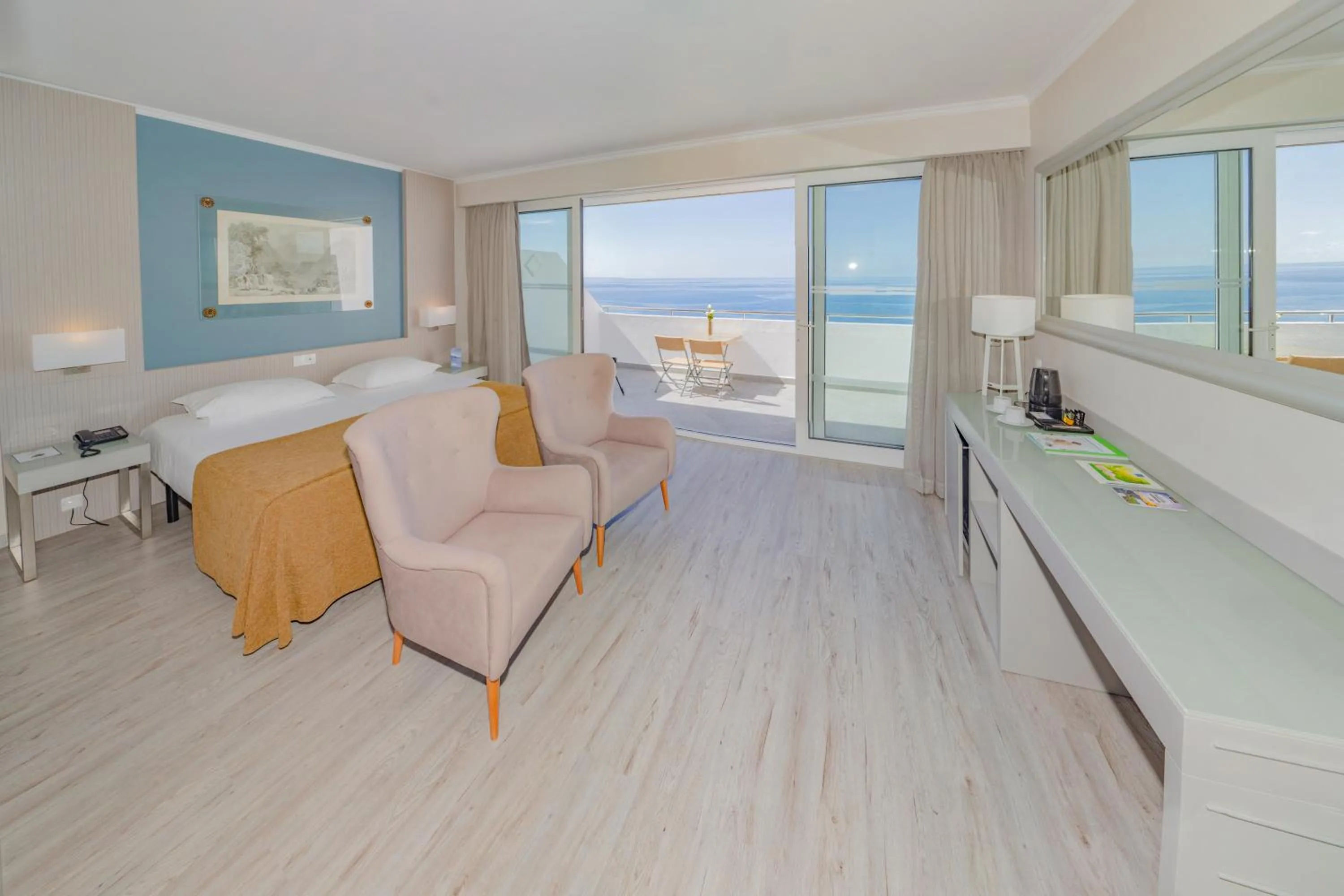 Sea view in Hotel Orca Praia - Adults Only