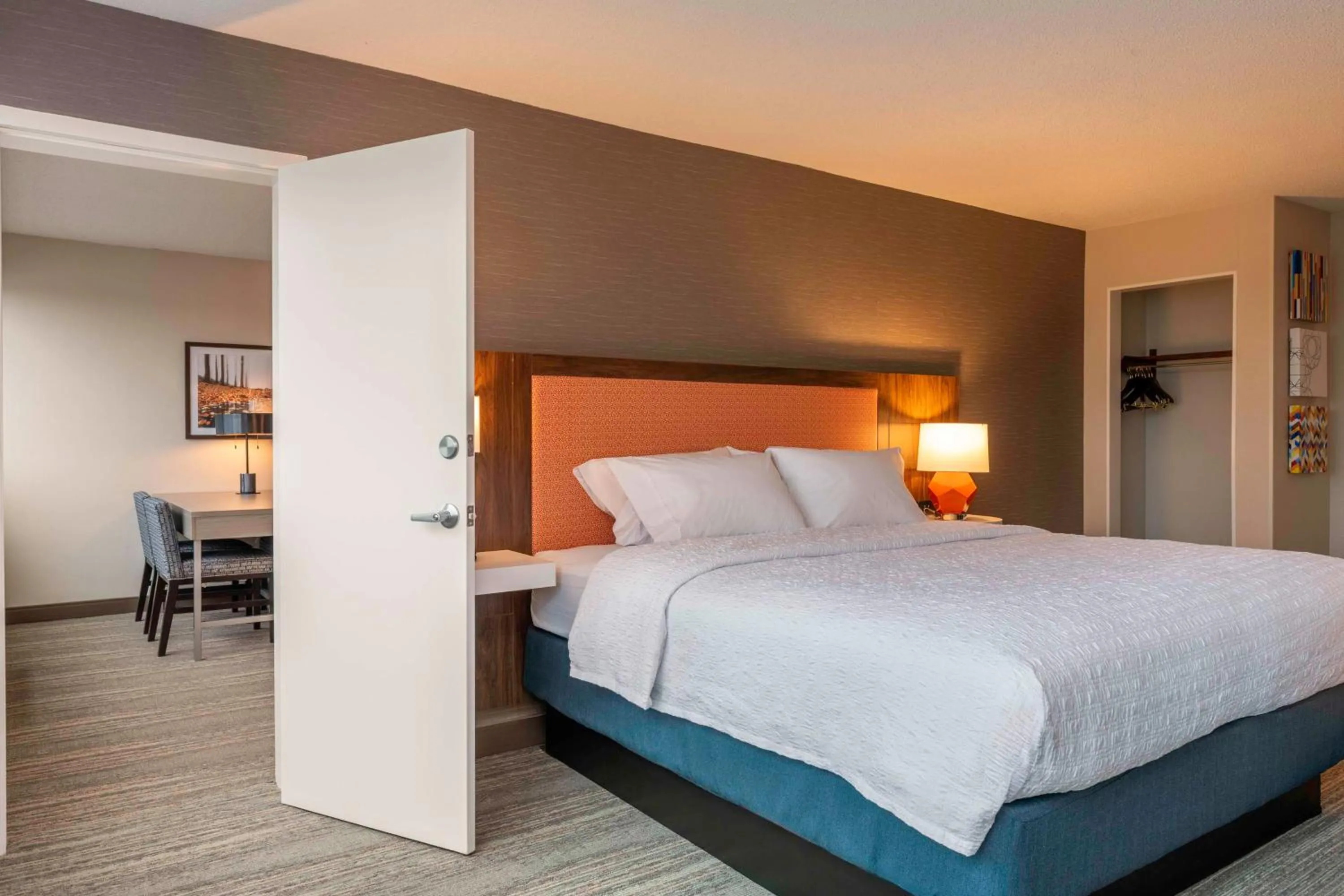 Bed in La Quinta by Wyndham Manchester