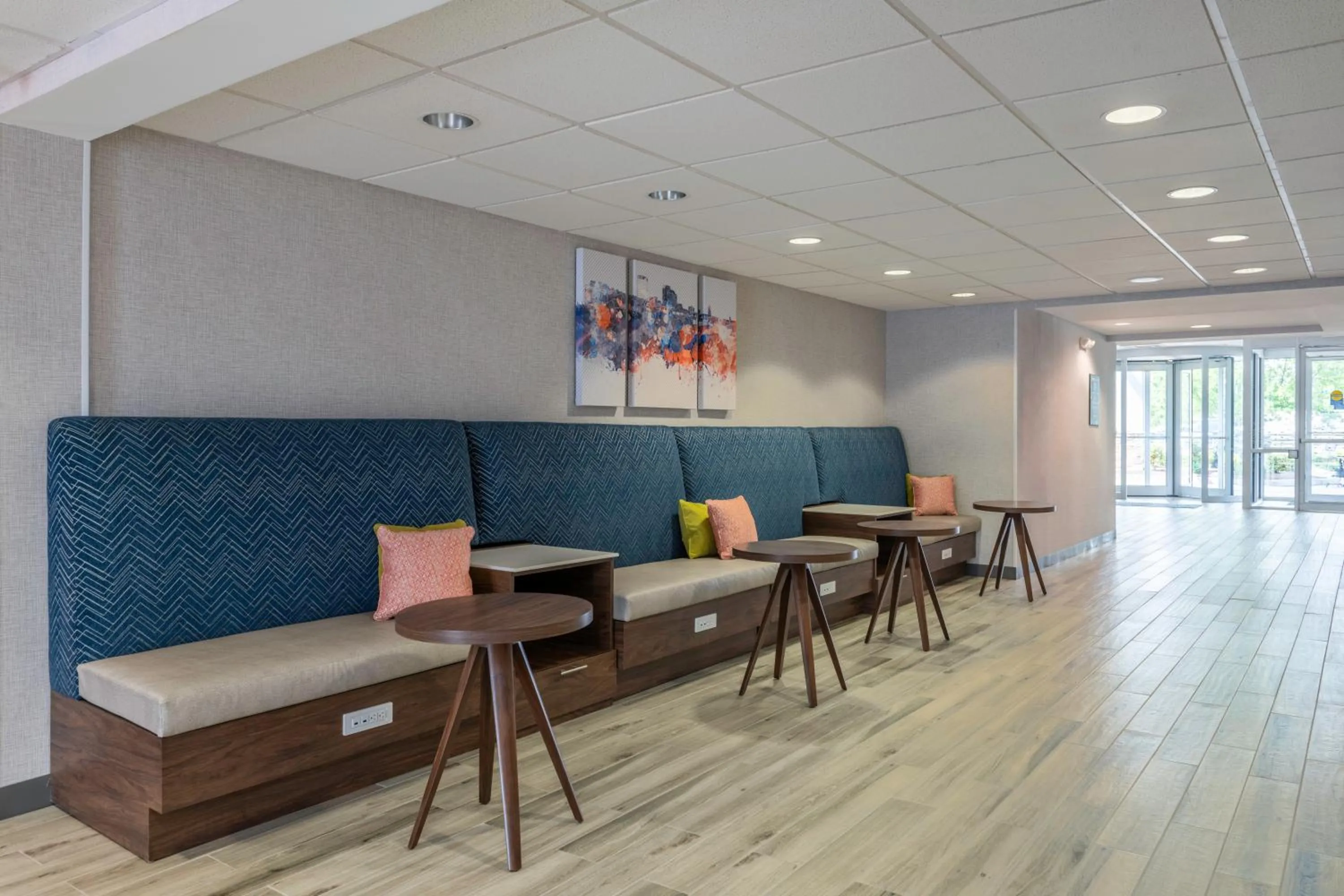 Lobby or reception in La Quinta by Wyndham Manchester