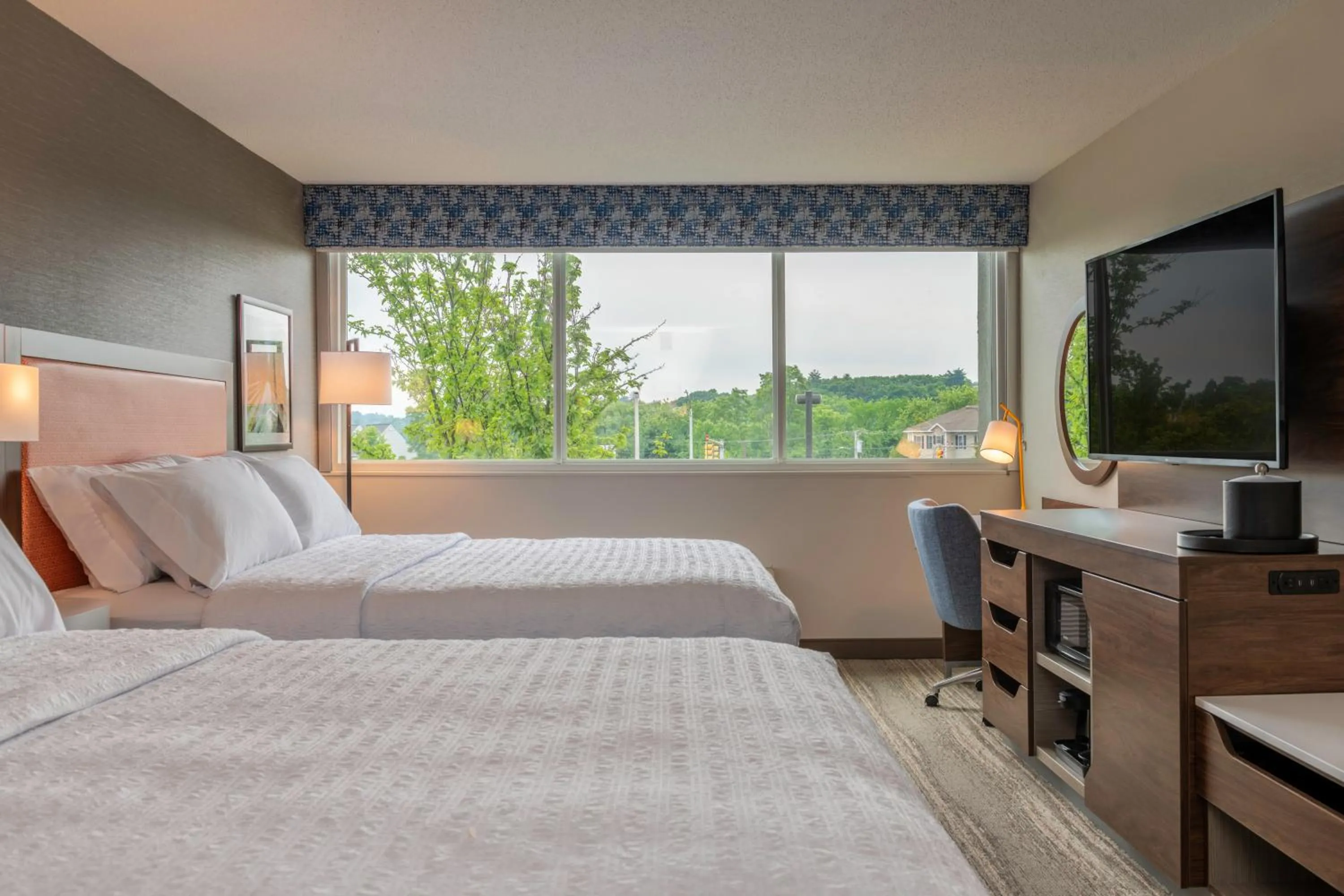 Bed in La Quinta by Wyndham Manchester