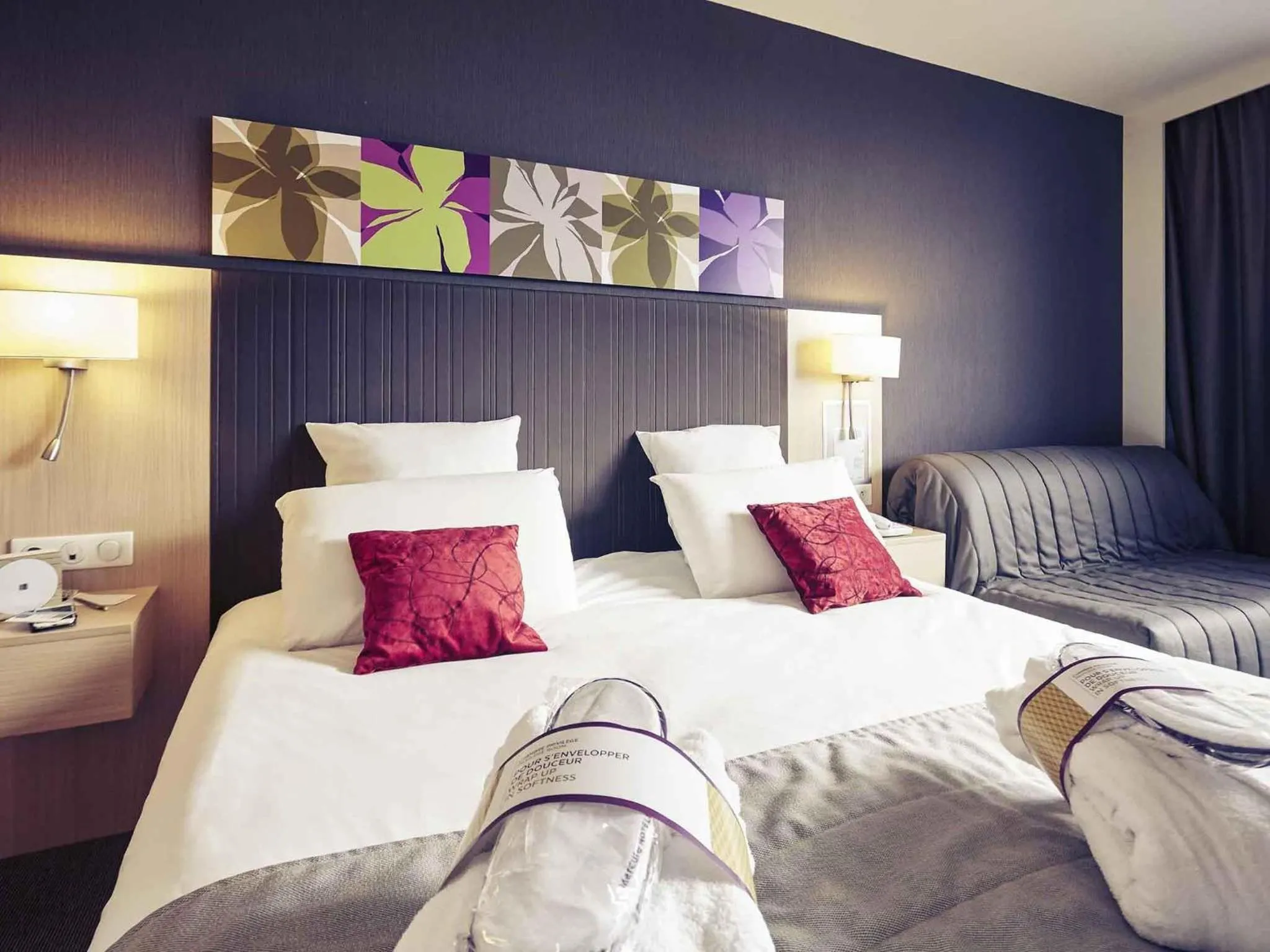 Bedroom, Bed in Mercure Valenciennes Centre