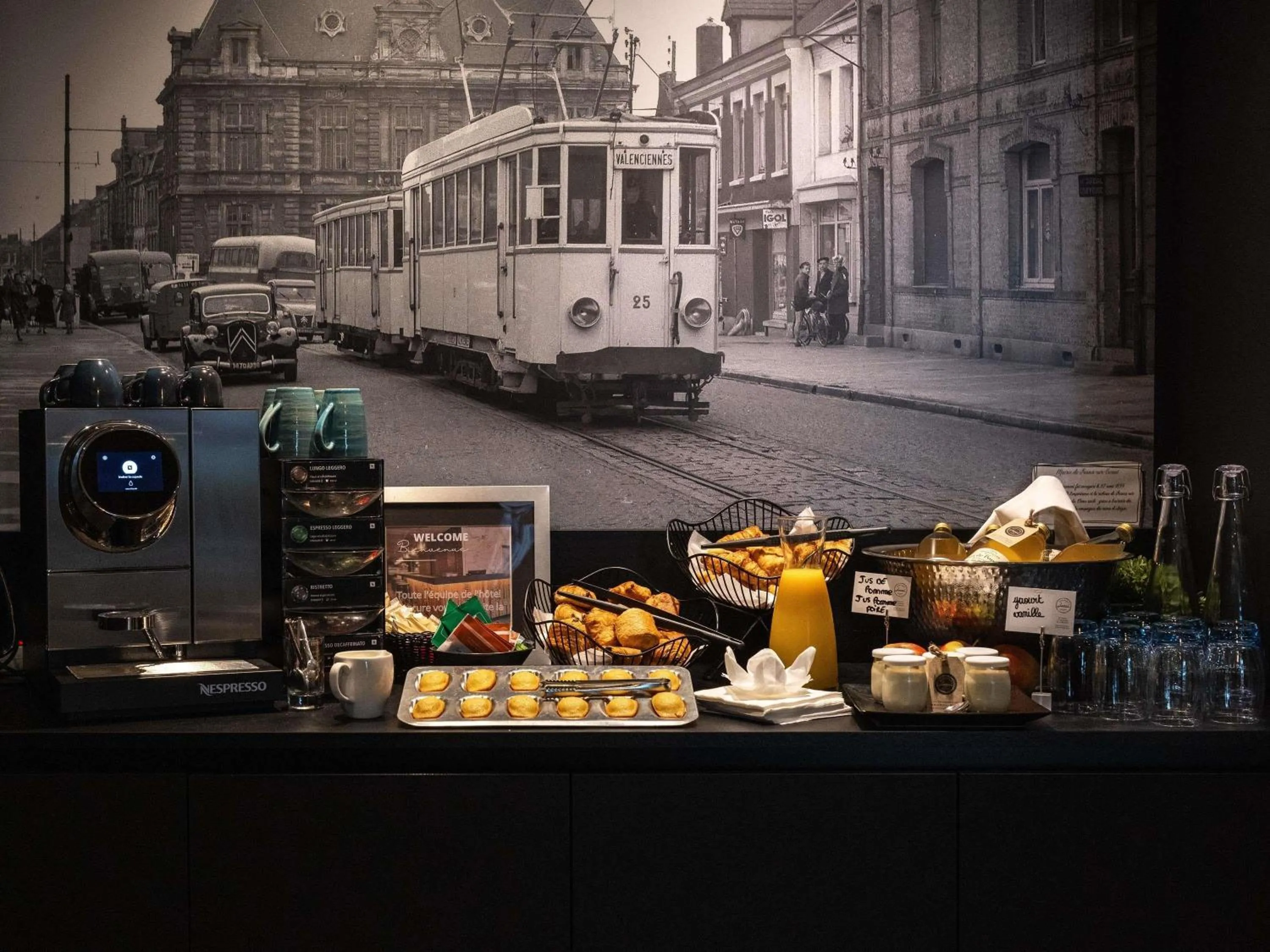 Meeting/conference room in Mercure Valenciennes Centre
