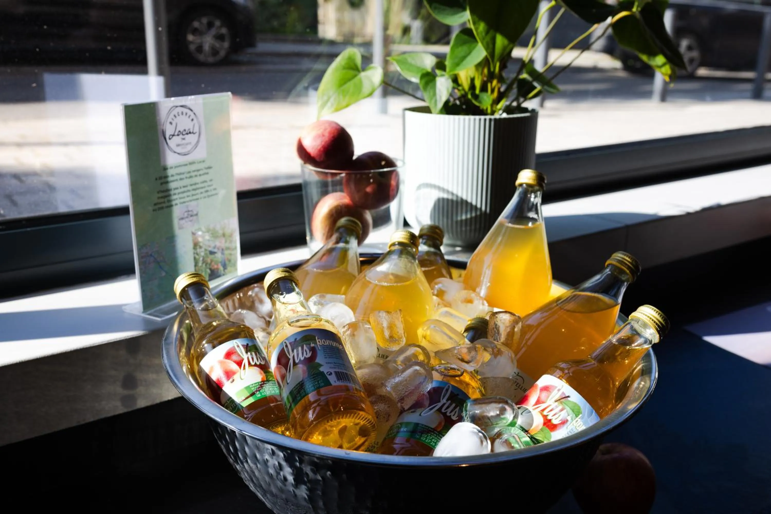 Breakfast in Mercure Valenciennes Centre