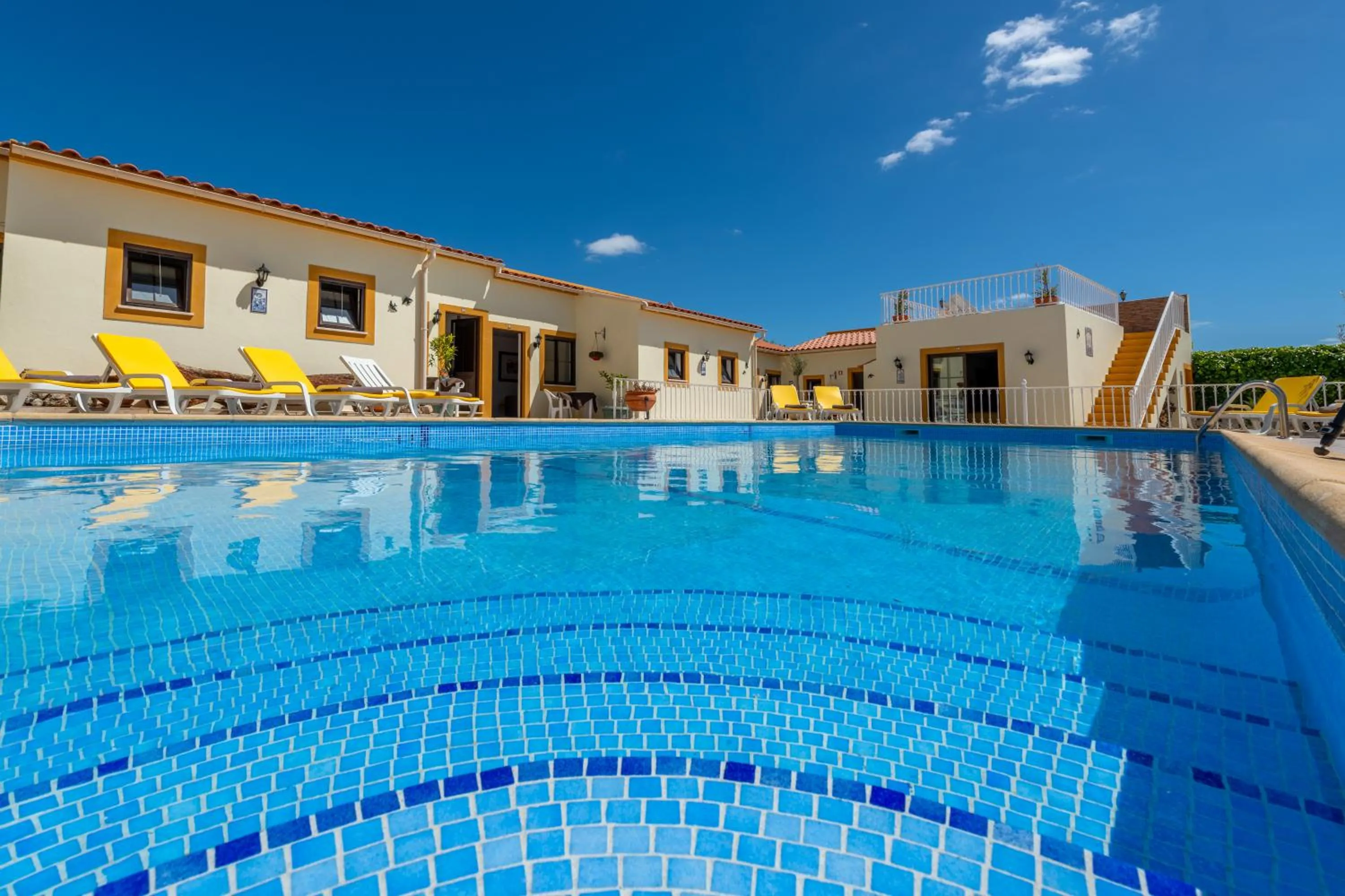 Swimming pool in Casa dos Ninos