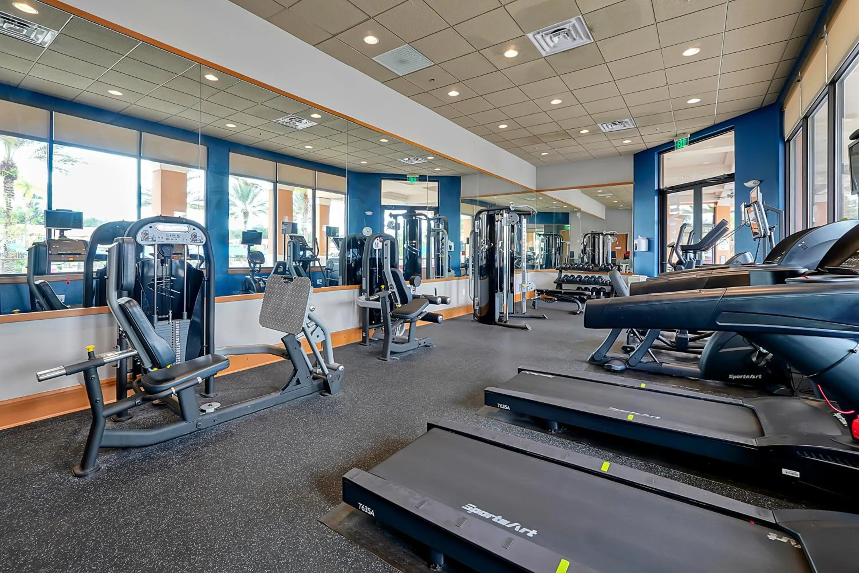 Fitness centre/facilities in Regal Oaks Resort Vacation Townhomes by IDILIQ