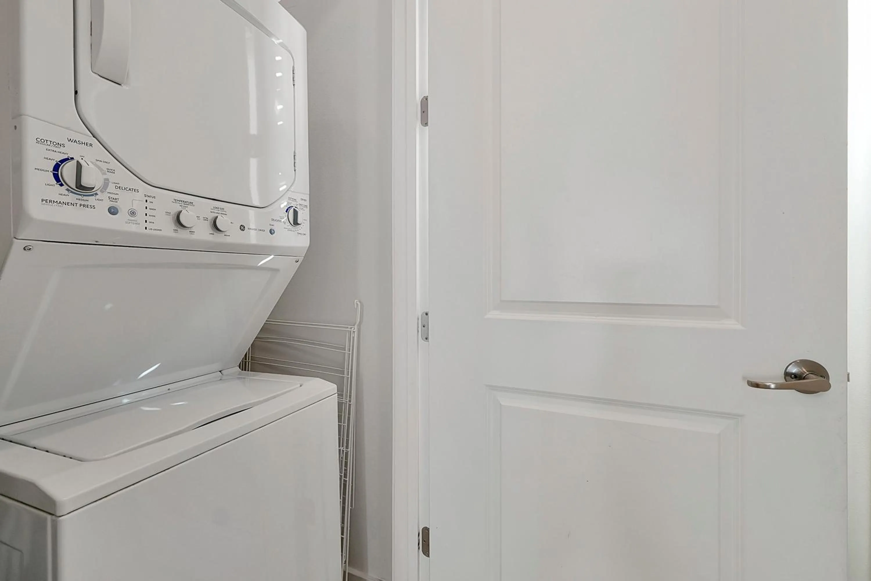 washing machine, Bathroom in Regal Oaks A Clc World Resort - Kissimmee