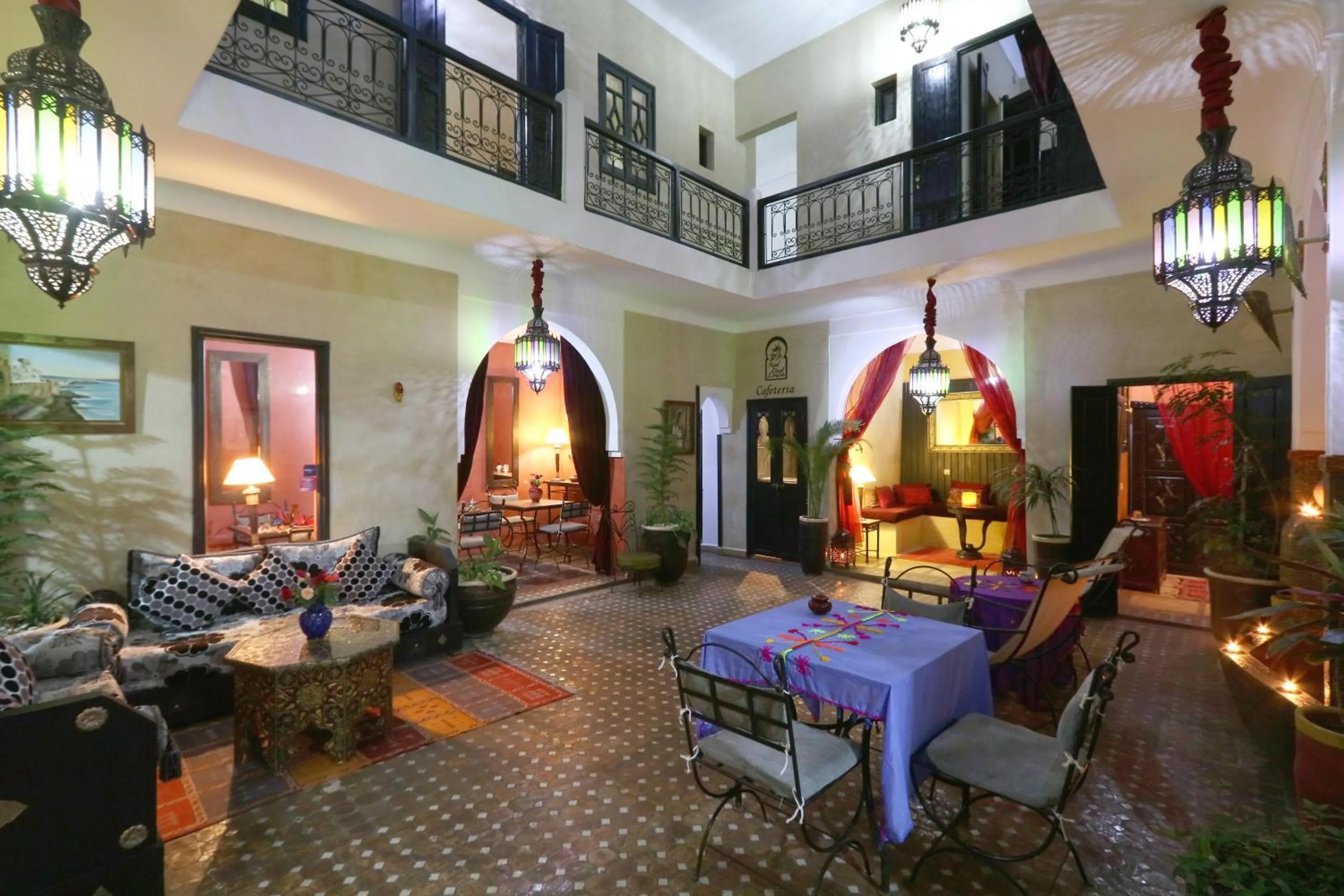 Communal lounge/ TV room in Riad ViewPoint