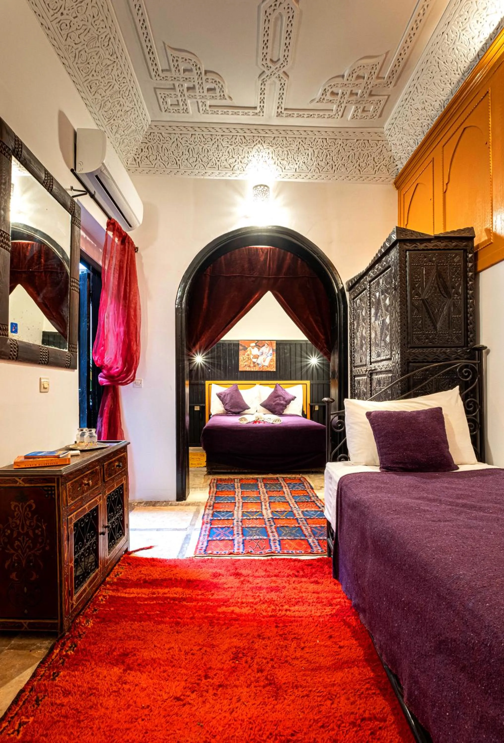 Photo of the whole room, Bed in Riad ViewPoint