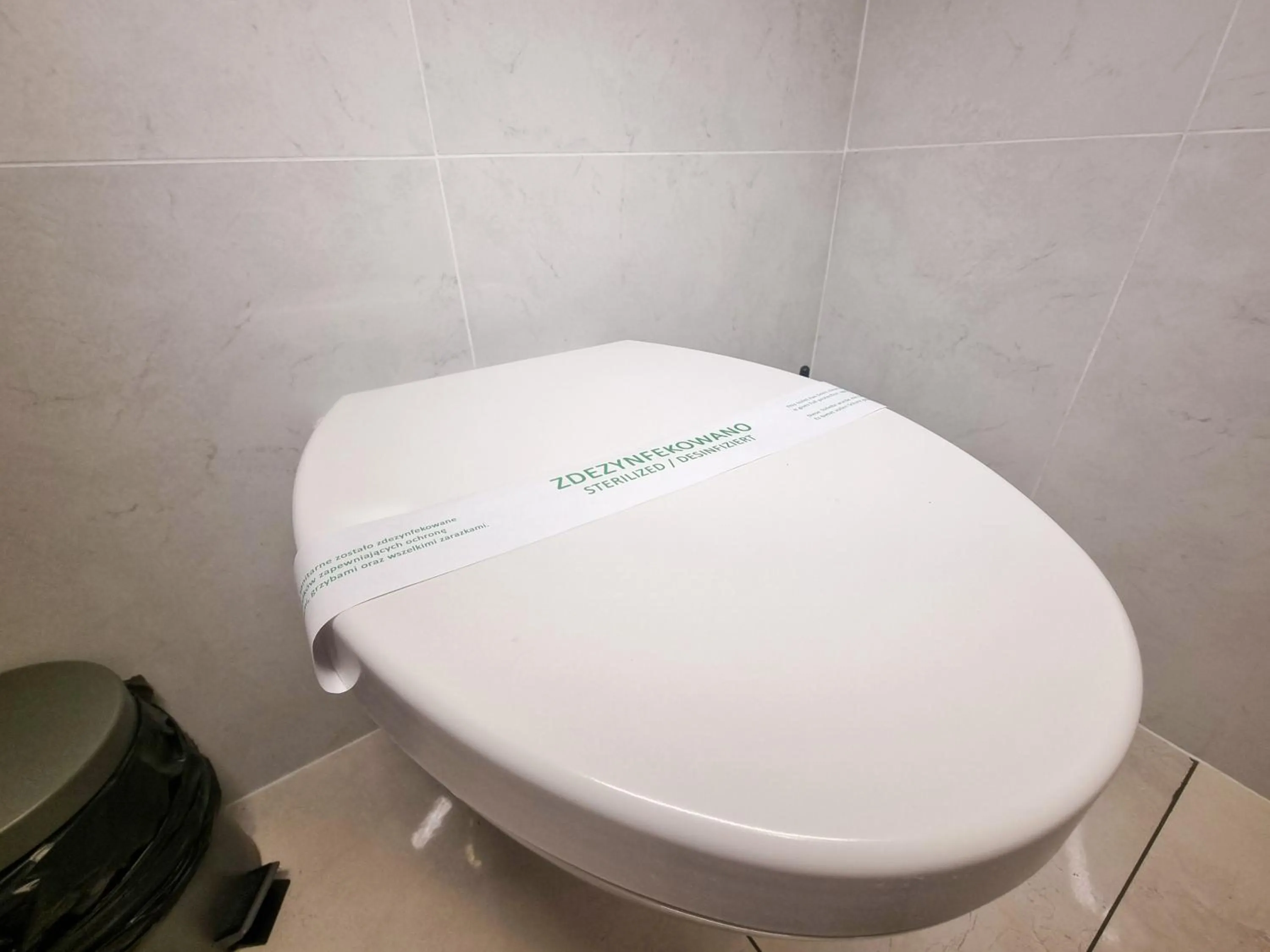 Toilet in Orange Tree Hotel