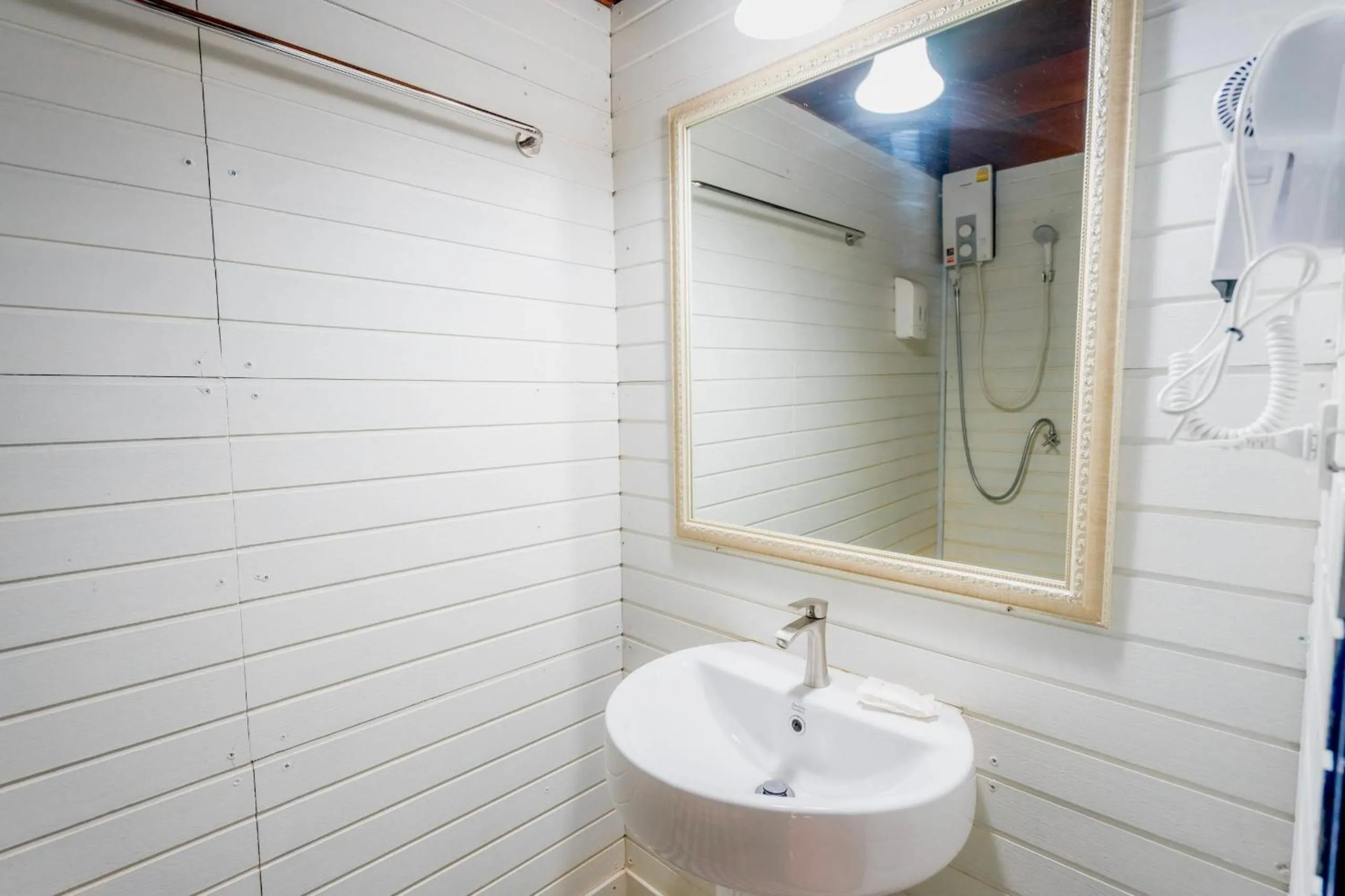 Bathroom in The For Rest Resort