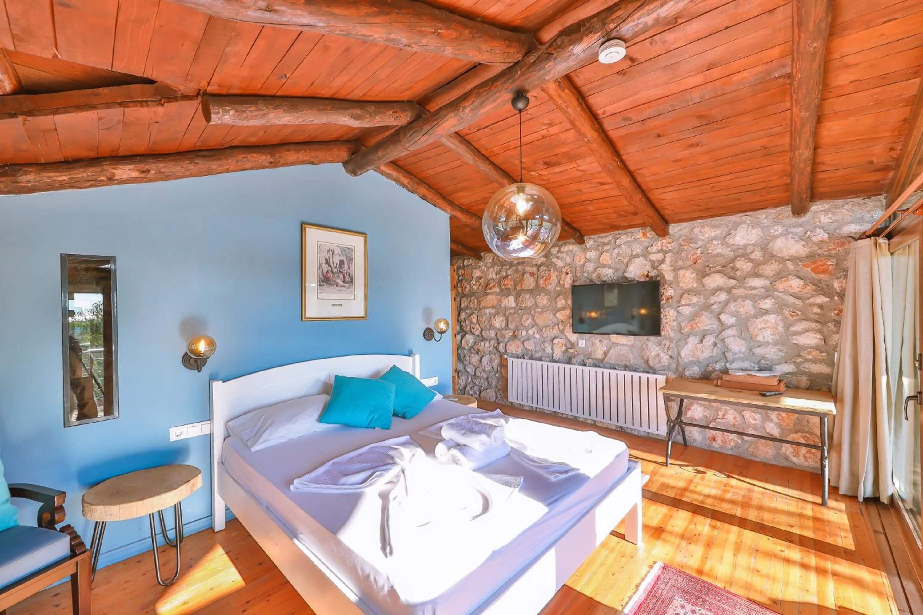 Bedroom, Bed in Kale Lodge - Adult Only + 15