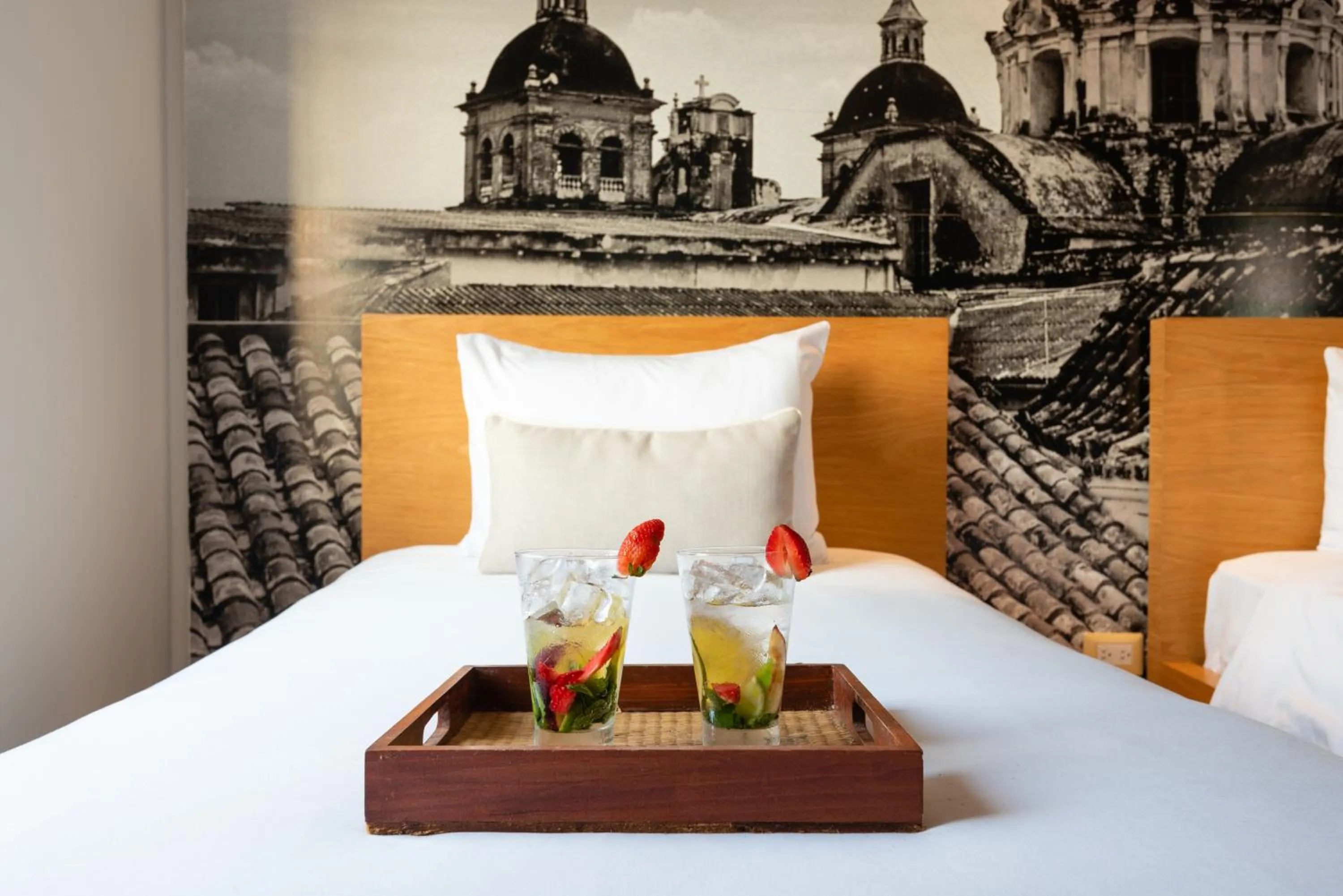 Drinks, Bed in Delirio Hotel