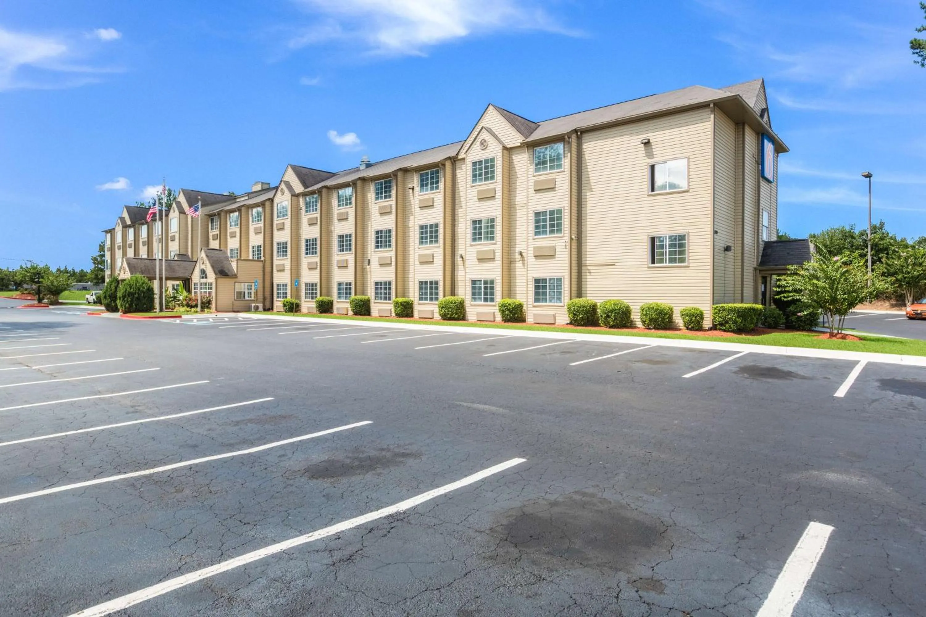 Property building in Motel 6-Smyrna, GA - Atlanta