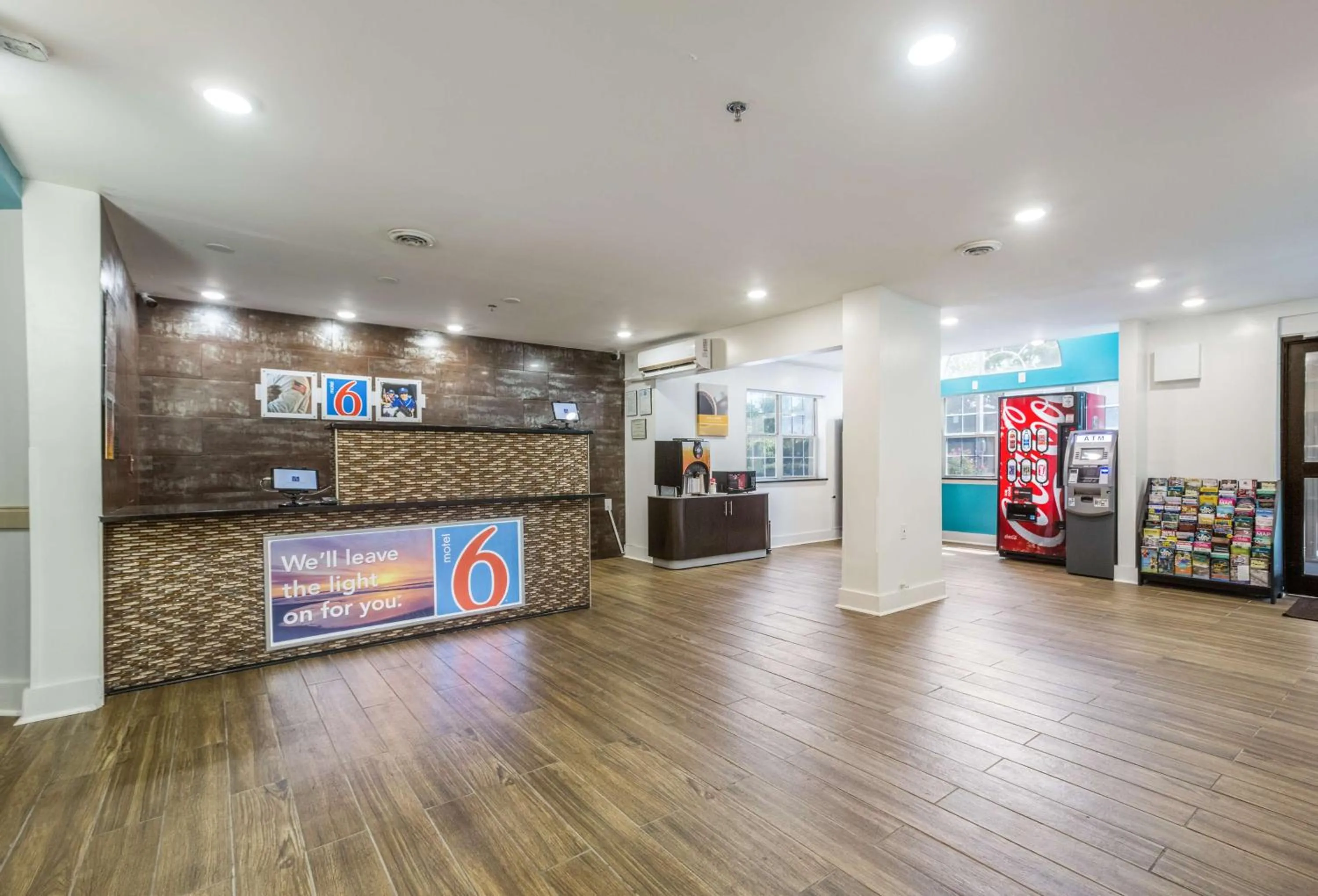 Lobby or reception in Motel 6-Smyrna, GA - Atlanta
