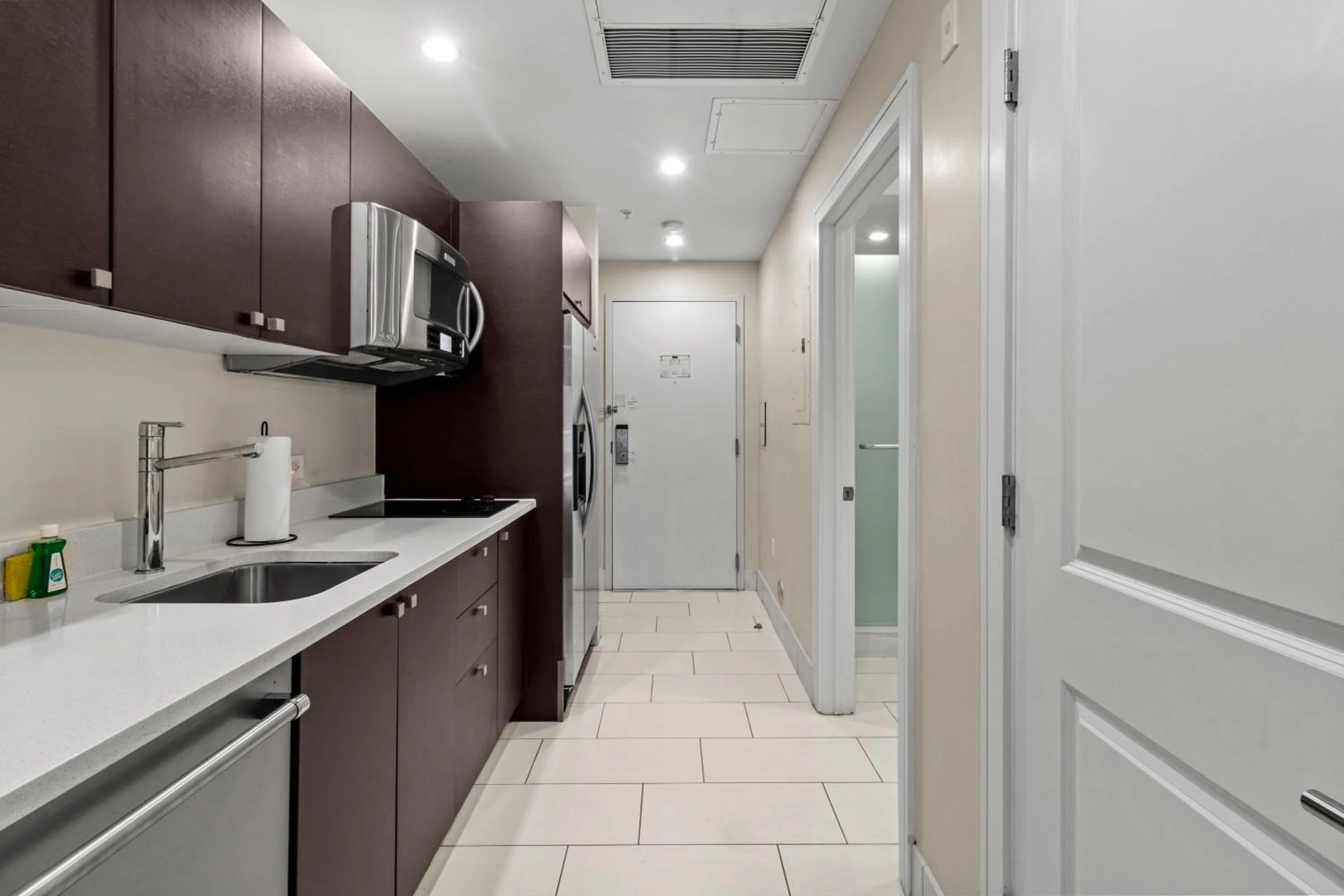 Kitchen or kitchenette in Provident Doral At The Blue