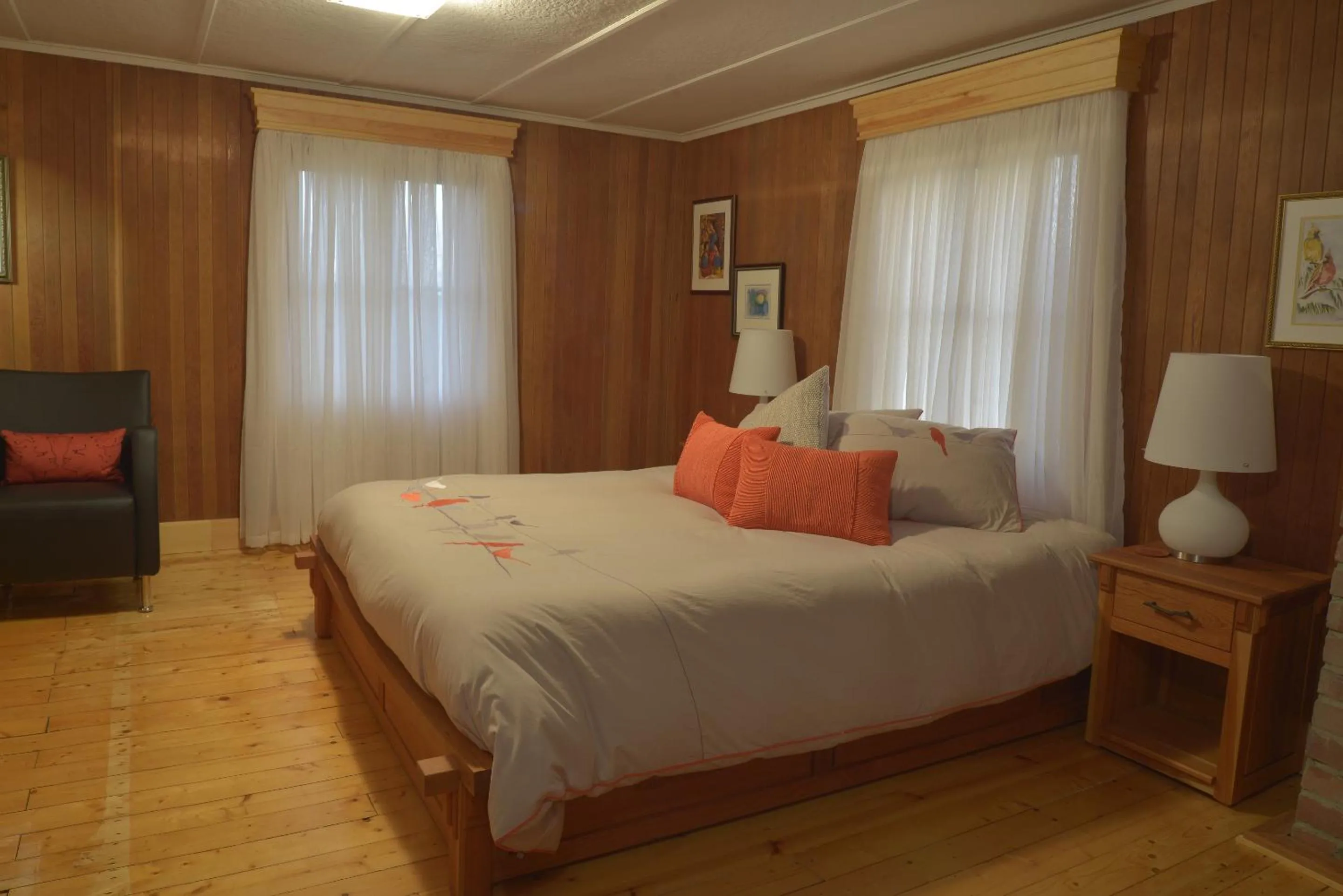 Bedroom, Bed in Auberge À La Chouenne