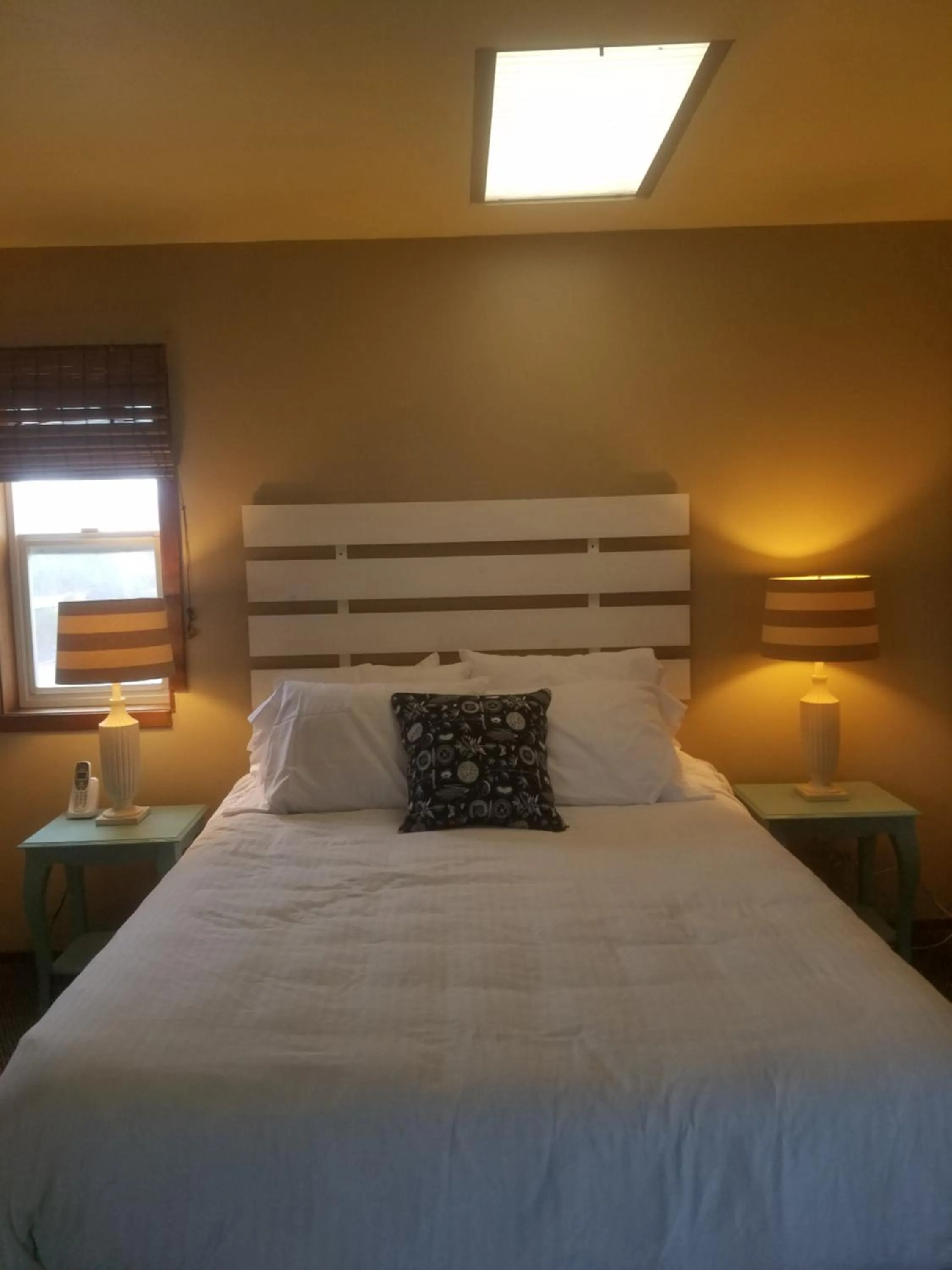 Bedroom, Bed in The Guesthouse Ocean View Cottages
